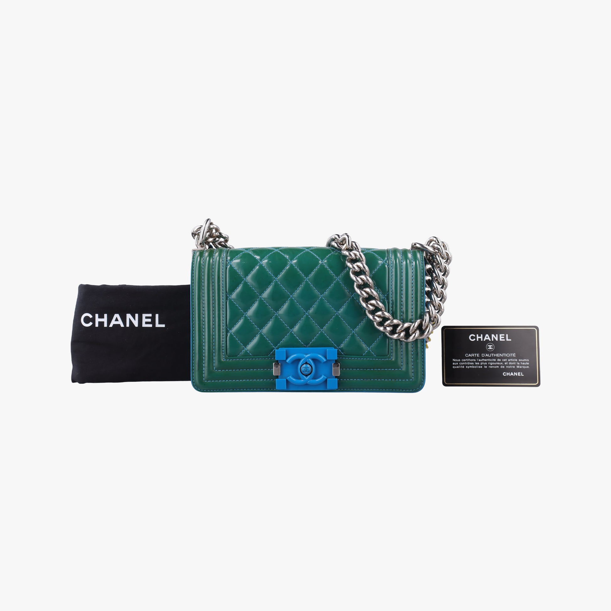 BOY CHANEL Green Patent Leather A92692 20474314ボーイシャネル グリーン パテント A92692 20474314