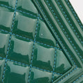 BOY CHANEL Green Patent Leather A92692 20474314ボーイシャネル グリーン パテント A92692 20474314