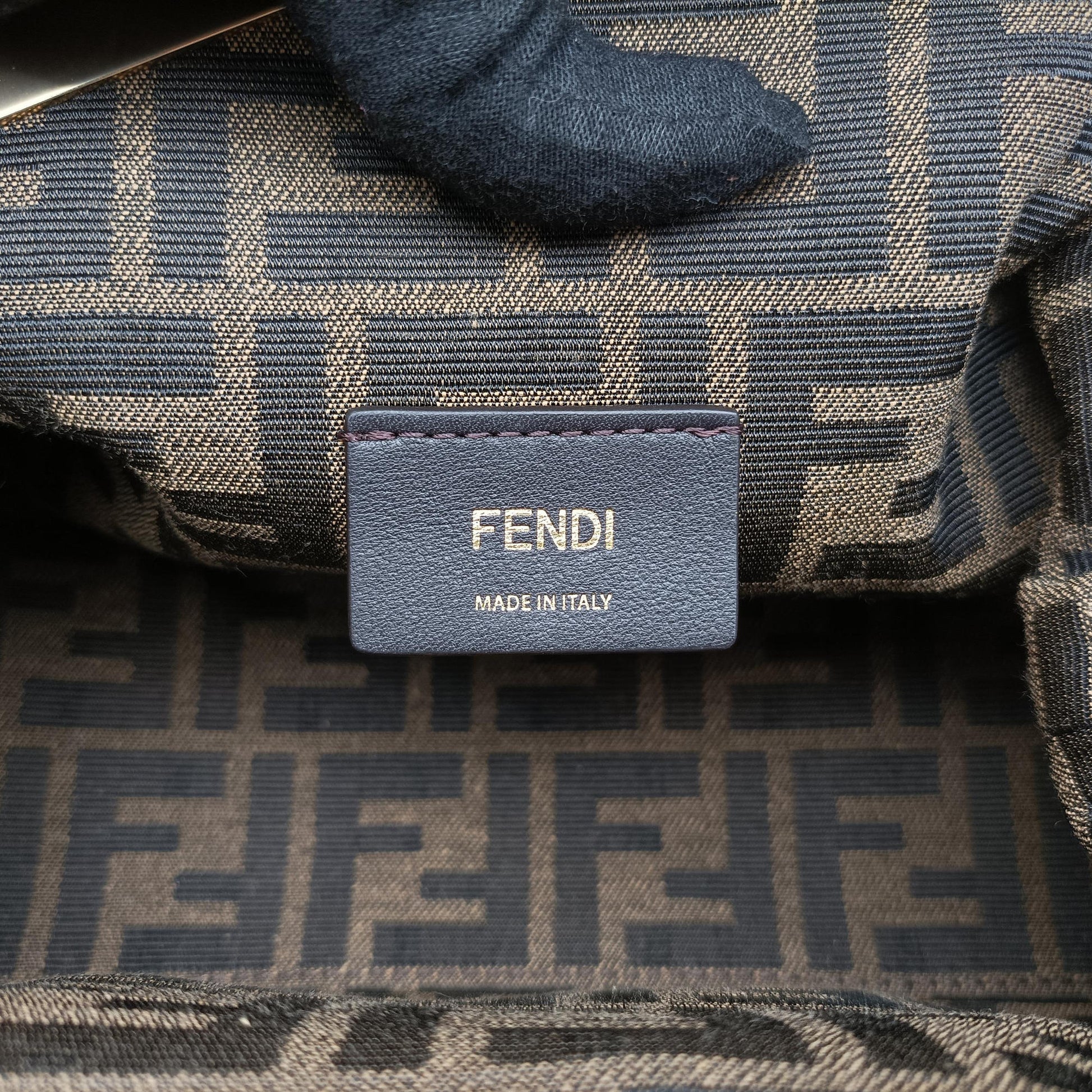 First Grey fur 8BP129 8BP129 AHNA 299.0189ファースト スモール グレー ファー 8BP129 8BP129 AHNA 299.0189