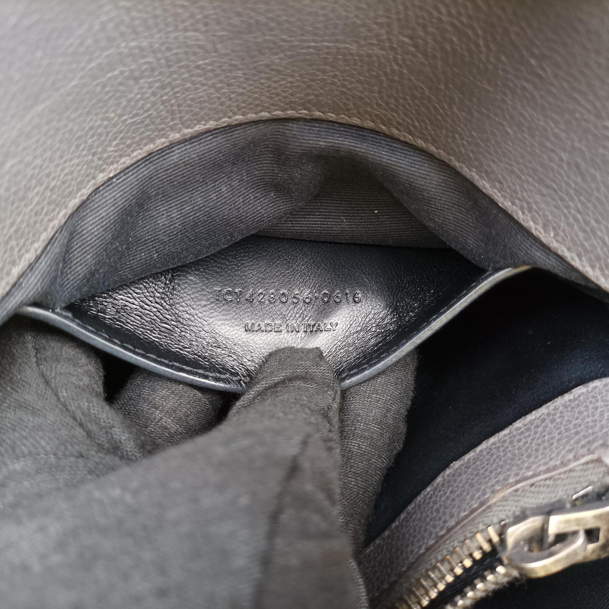 COLLEGE Grey Leather 428056 TCT428056.0616カレッジ グレー レザー 428056 TCT428056.0616