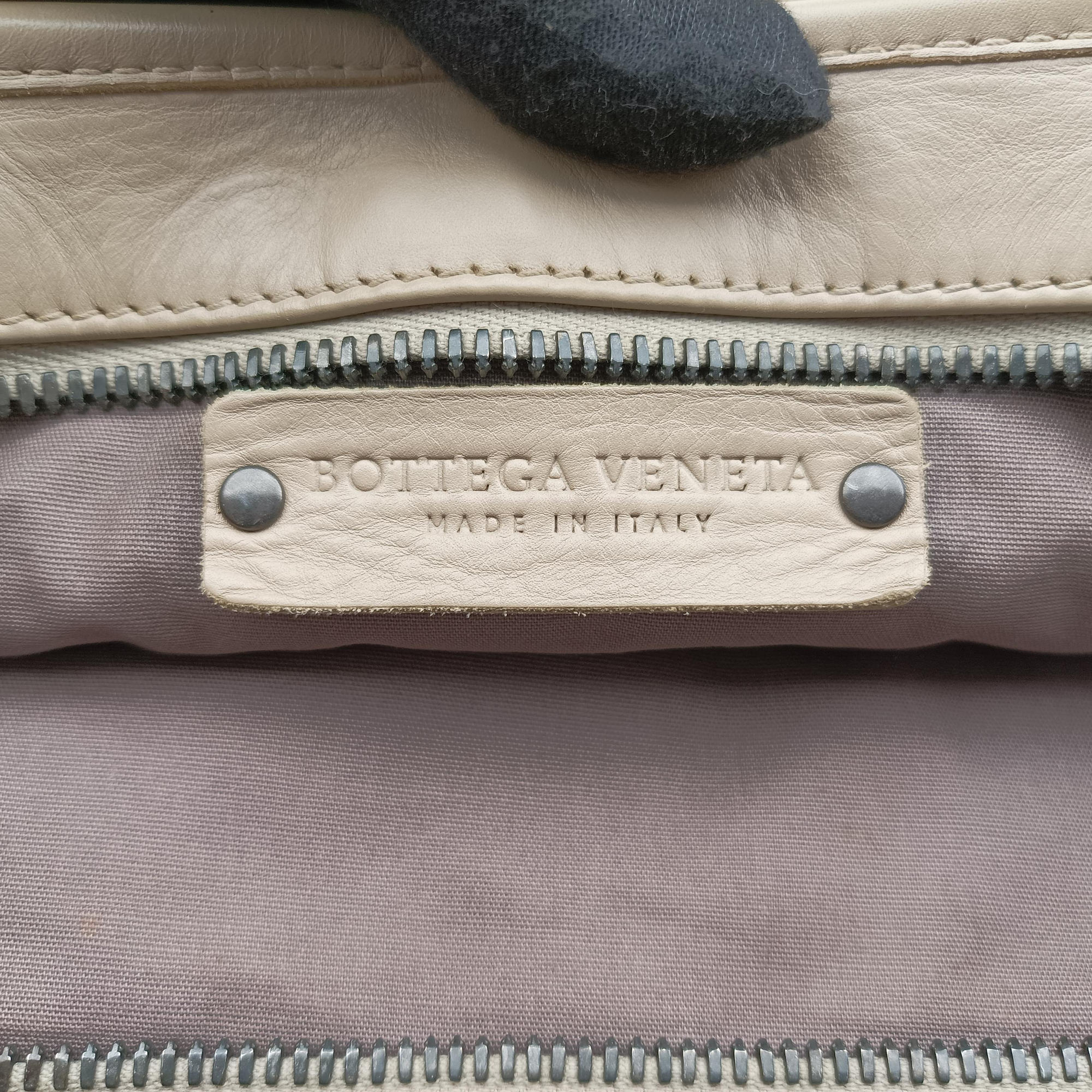 Intrecciato Beige lambskin B03444290Nイントレチャート ベージュ ラムスキン B03444290N
