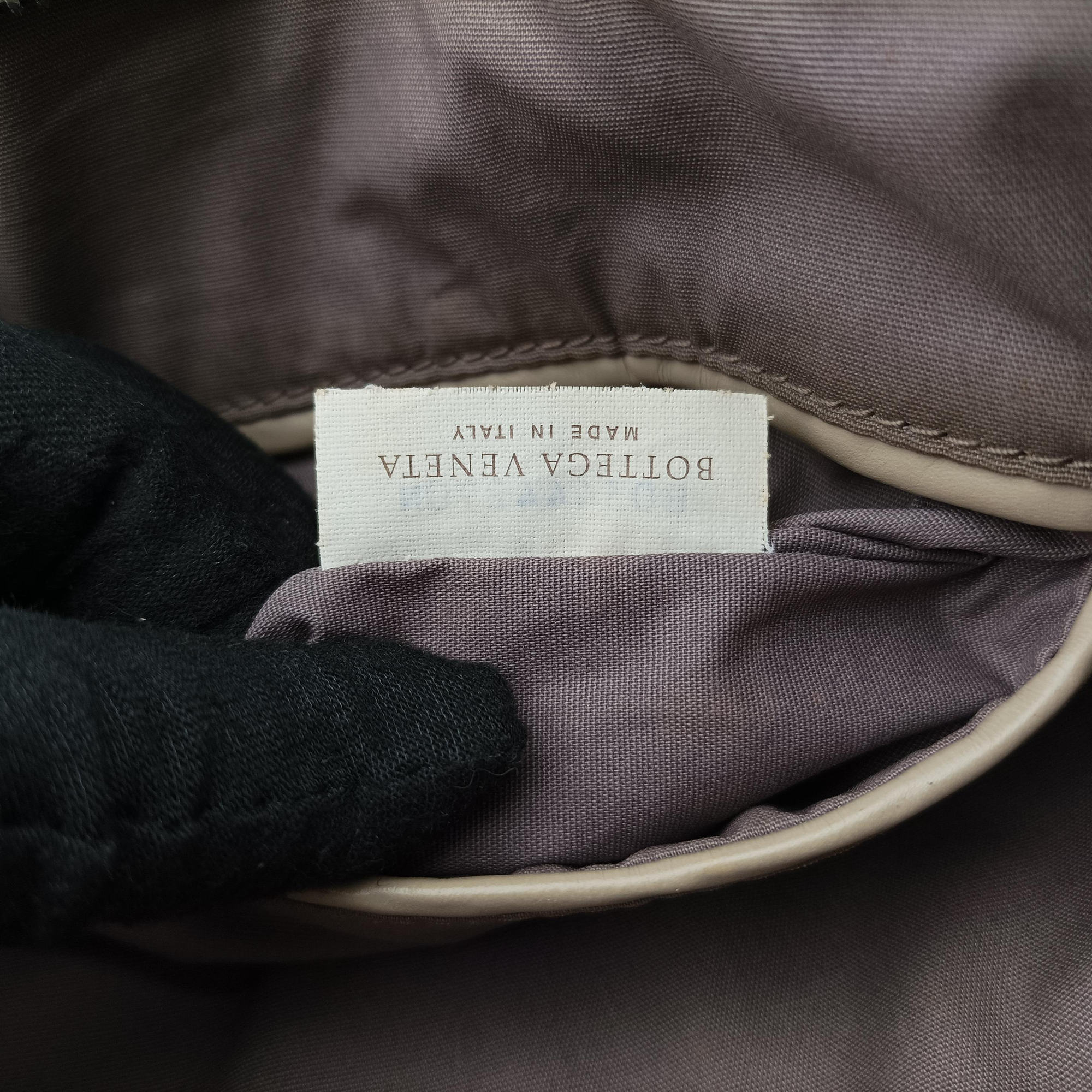 Intrecciato Beige lambskin B03444290Nイントレチャート ベージュ ラムスキン B03444290N