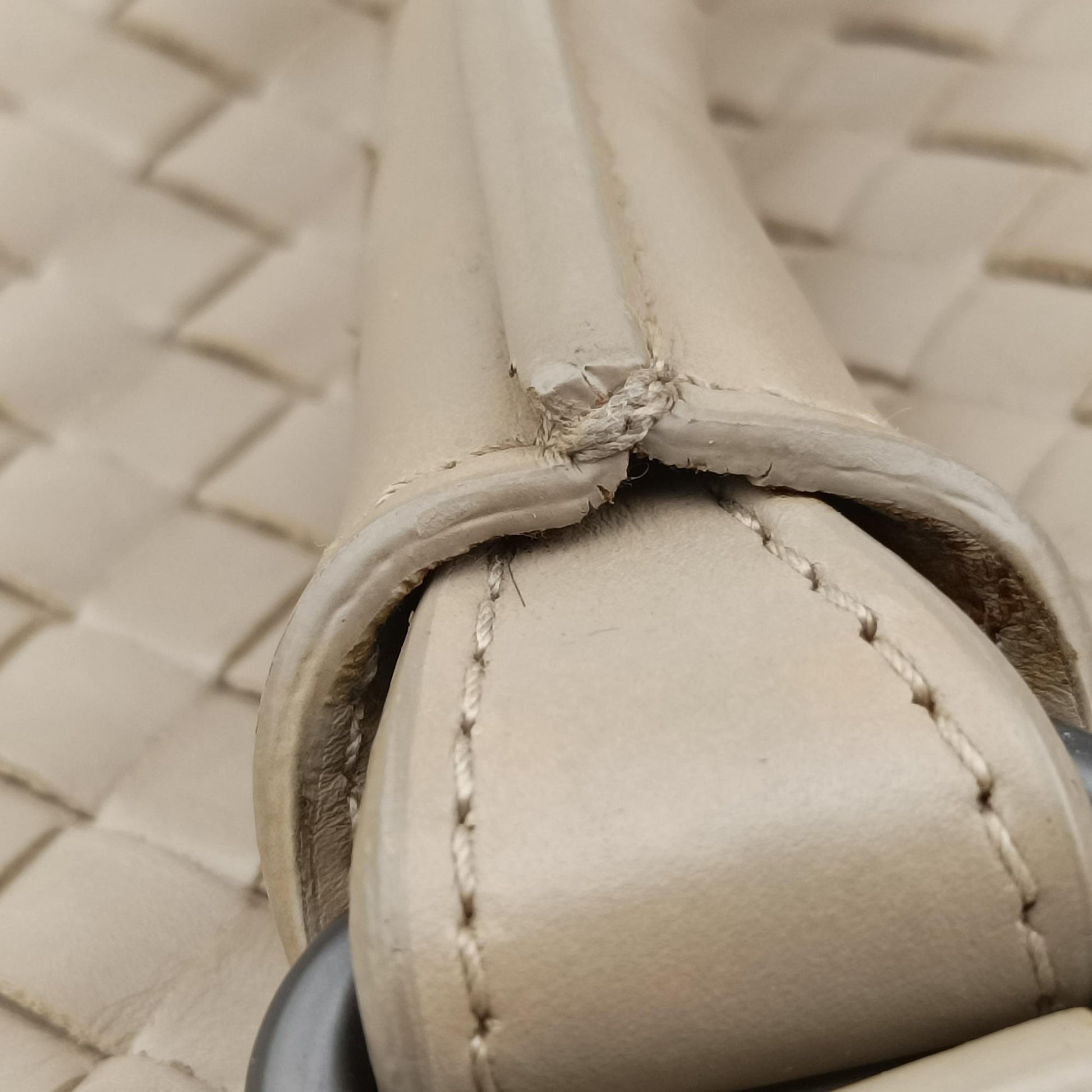 Intrecciato Beige lambskin B03444290Nイントレチャート ベージュ ラムスキン B03444290N