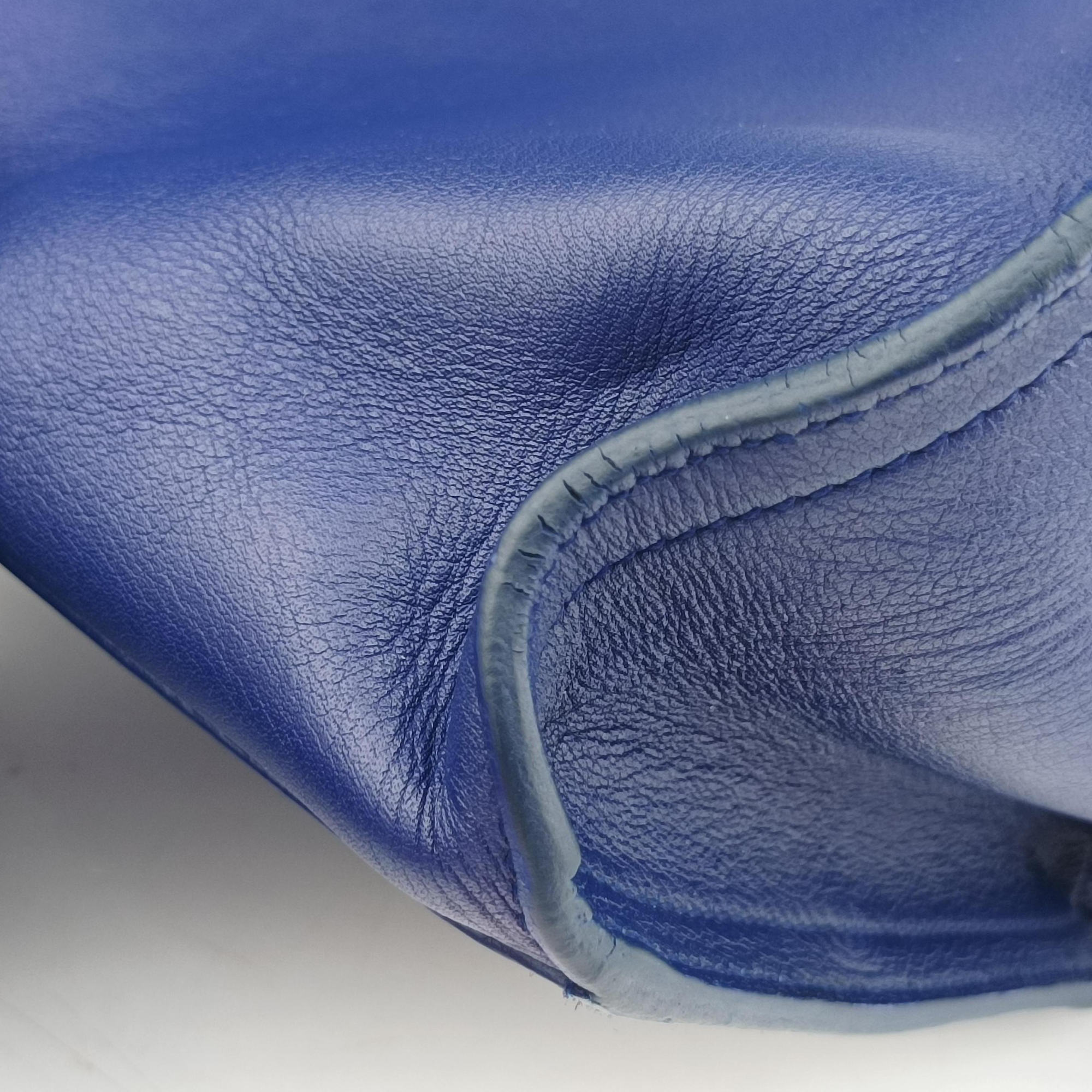 Y Ligne Petit Cabas Blue Leather 311210 311210.527066Yライン プチカバス ブルー レザー 311210 311210.527066
