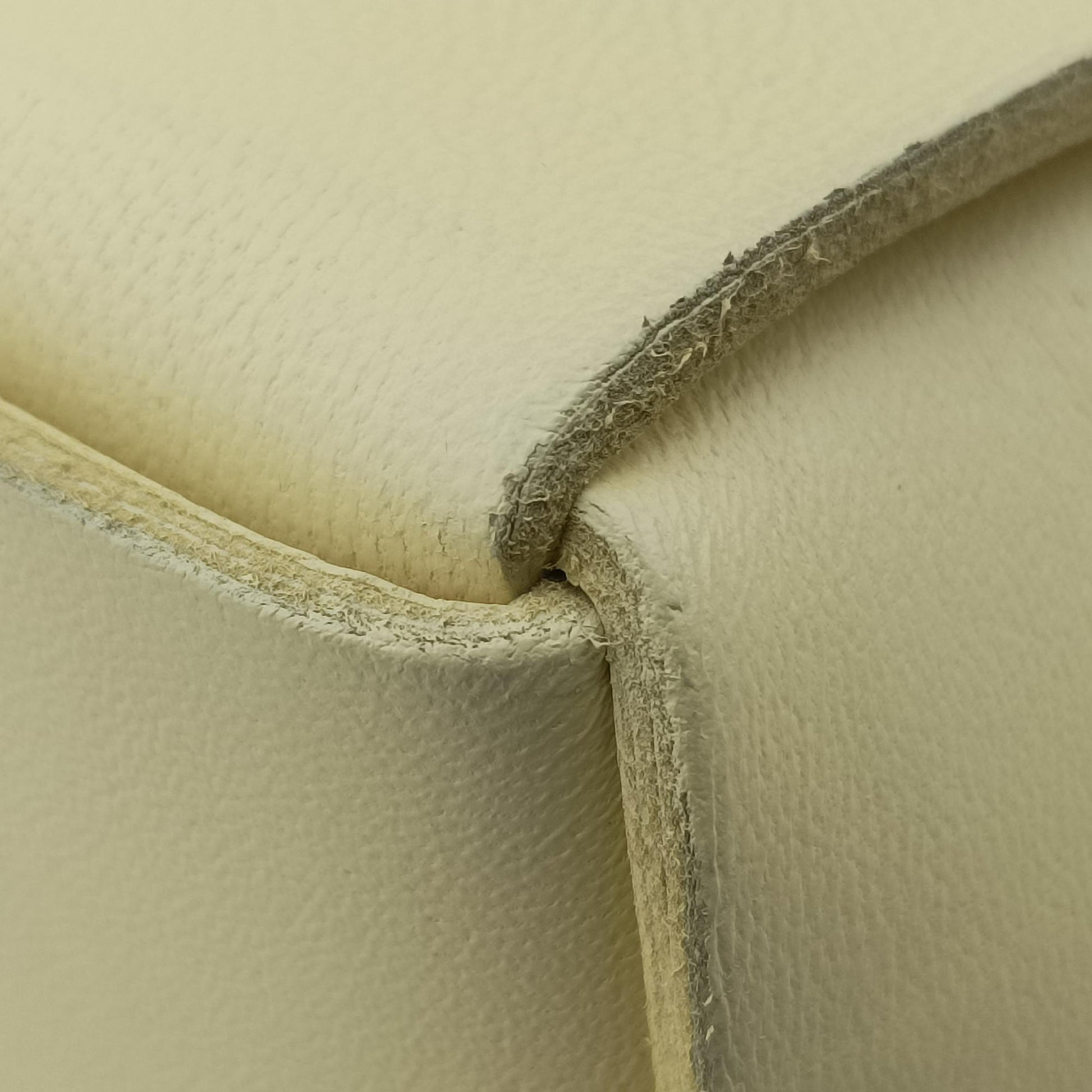 THE ARCO Tote small Yellow lambskin B09329458T IC Chipスモールザ アルコトート イエロー ラムスキン B09329458T ICチップ