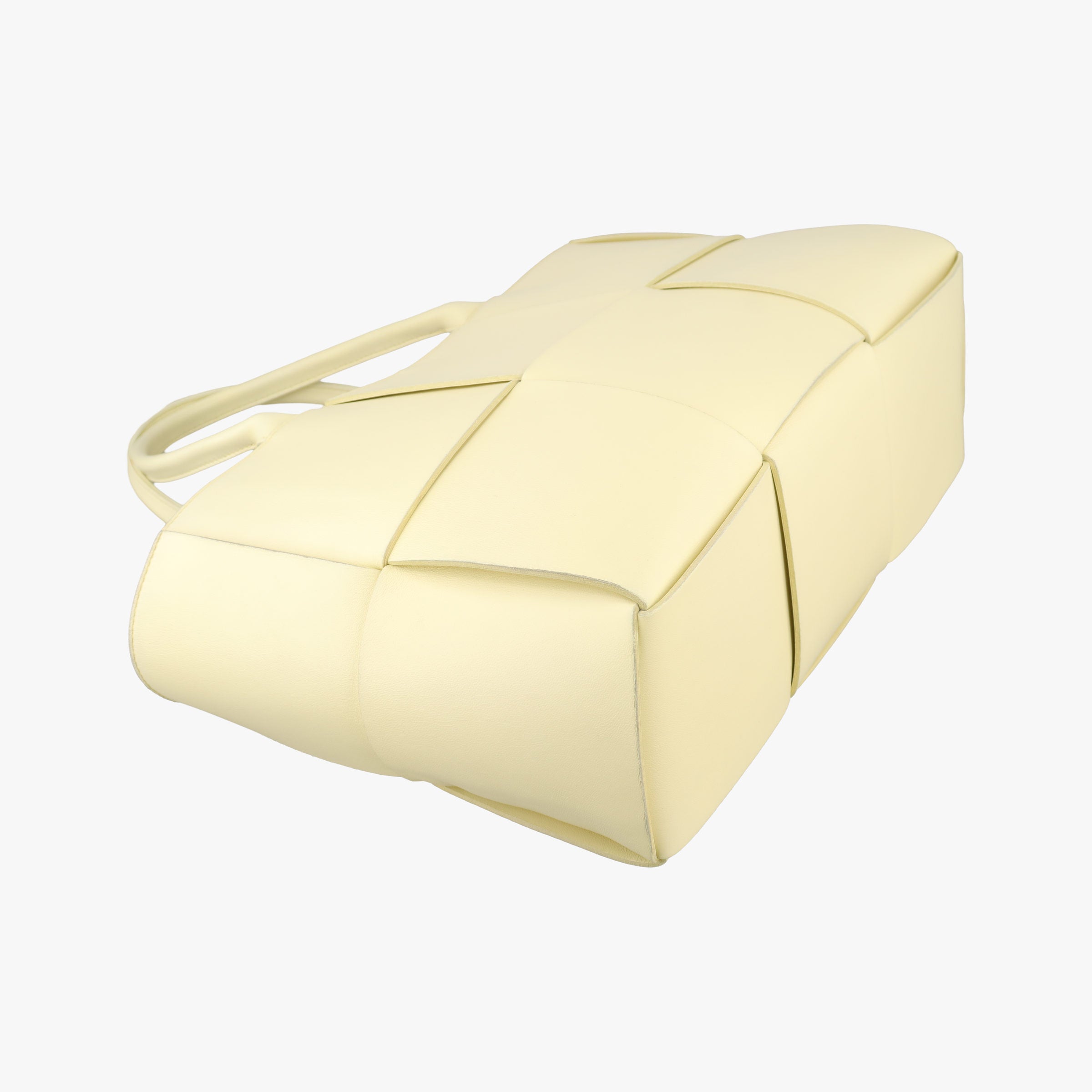 THE ARCO Tote small Yellow lambskin B09329458T IC Chipスモールザ アルコトート イエロー ラムスキン B09329458T ICチップ