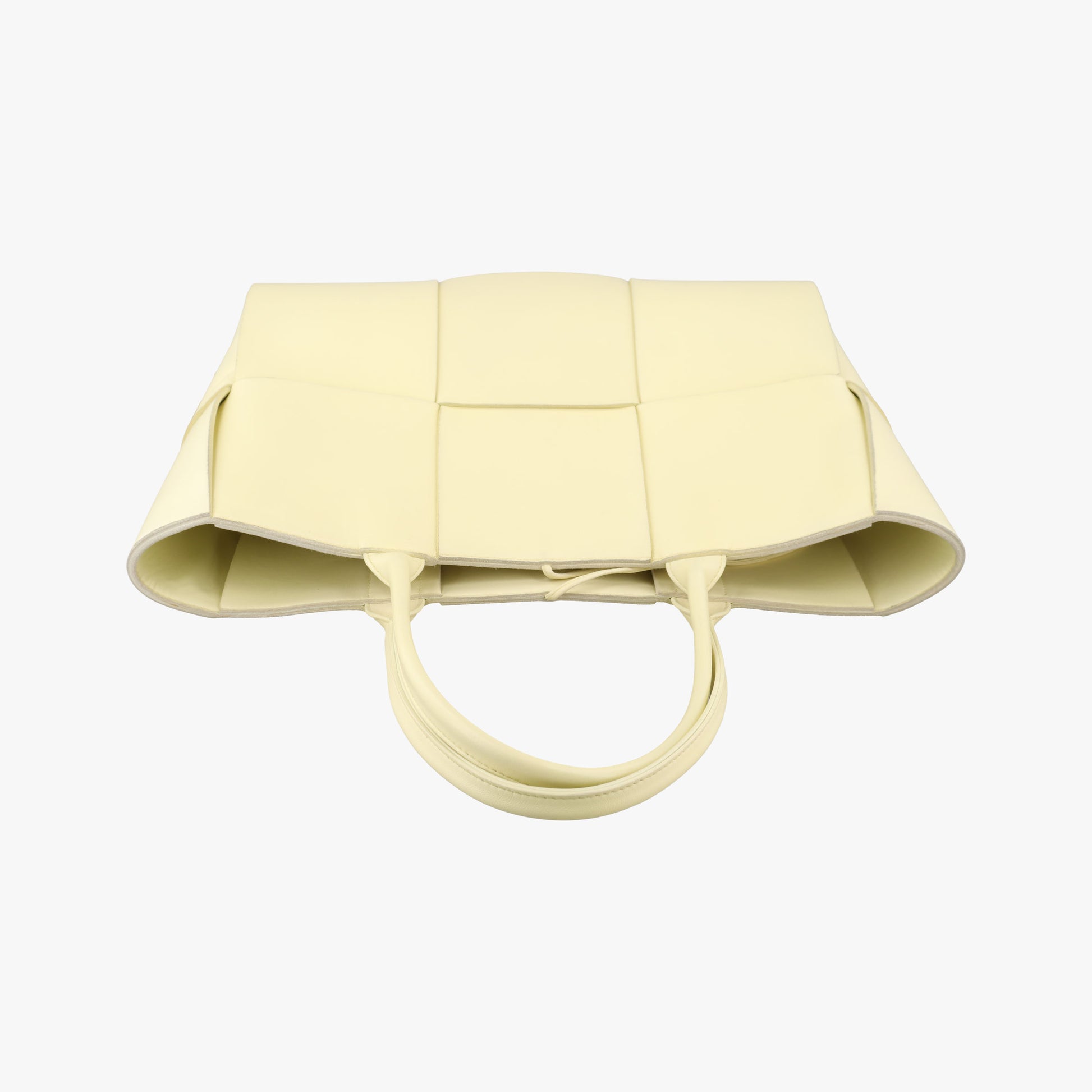 THE ARCO Tote small Yellow lambskin B09329458T IC Chipスモールザ アルコトート イエロー ラムスキン B09329458T ICチップ