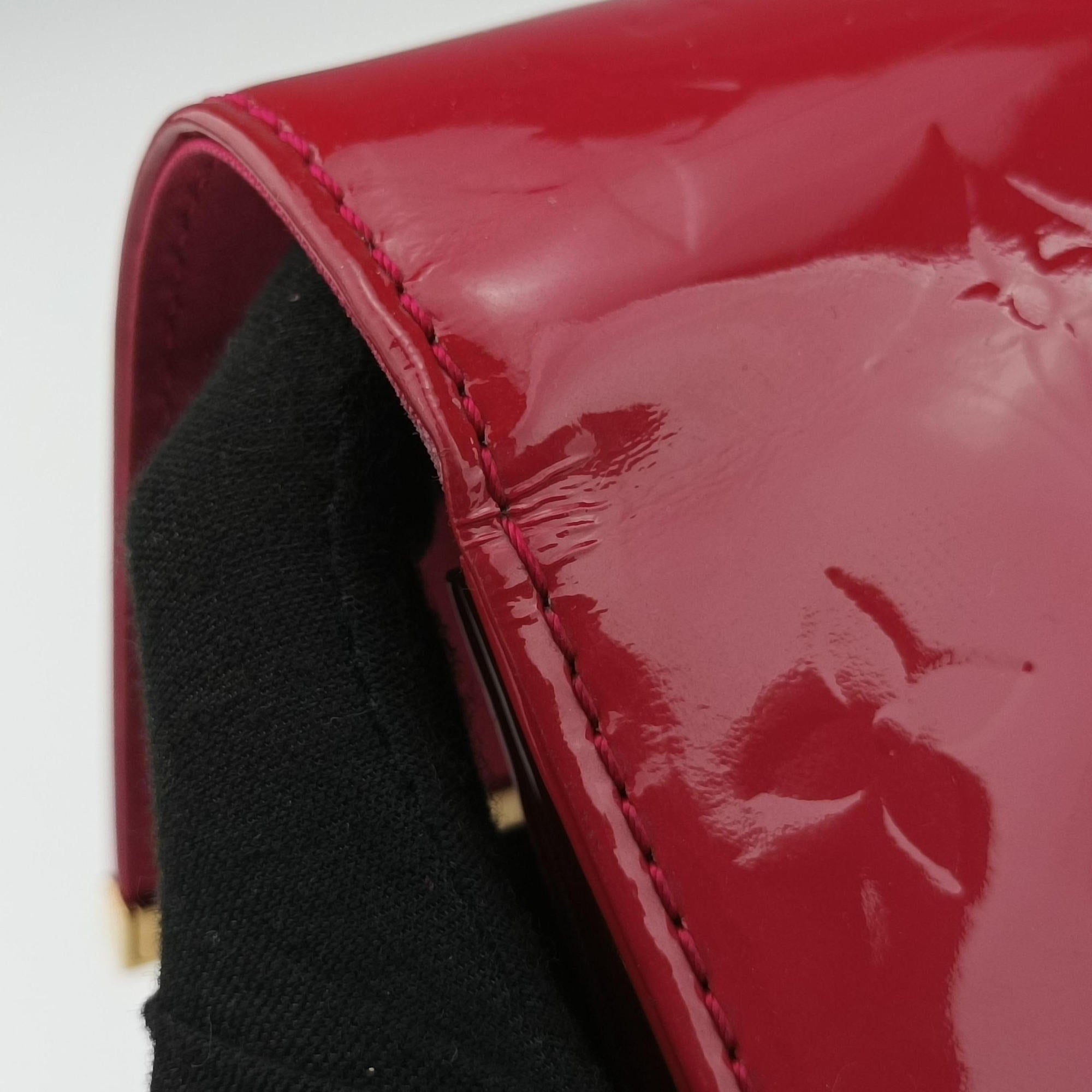 Clutch Ana pomme d'amour Vernis M90095 MI0184クラッチ アナ ポムダムール ヴェルニ M90095 MI0184