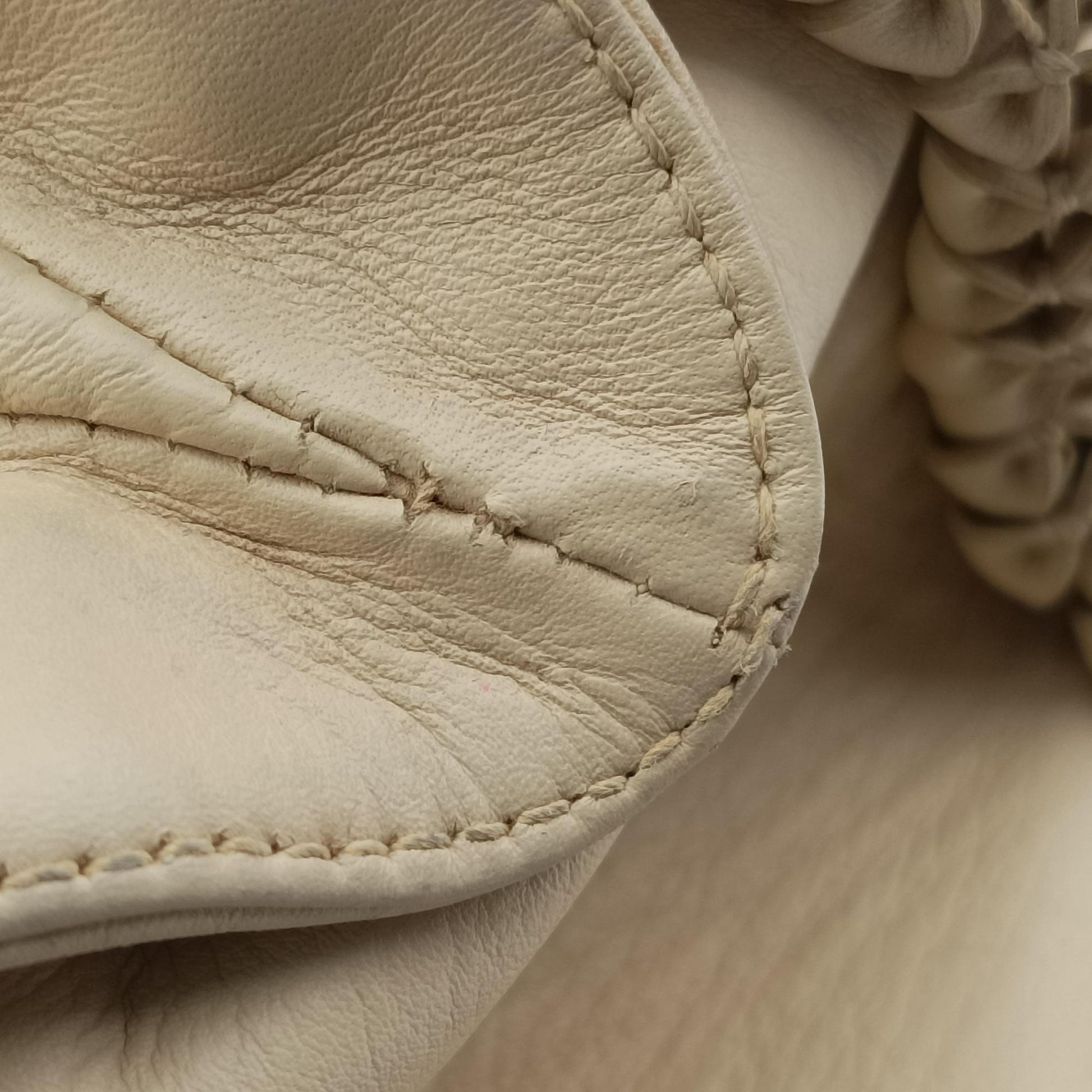 Monete Beige leather EK.N10.33251モネーテ ベージュ レザー EK.N10.33251