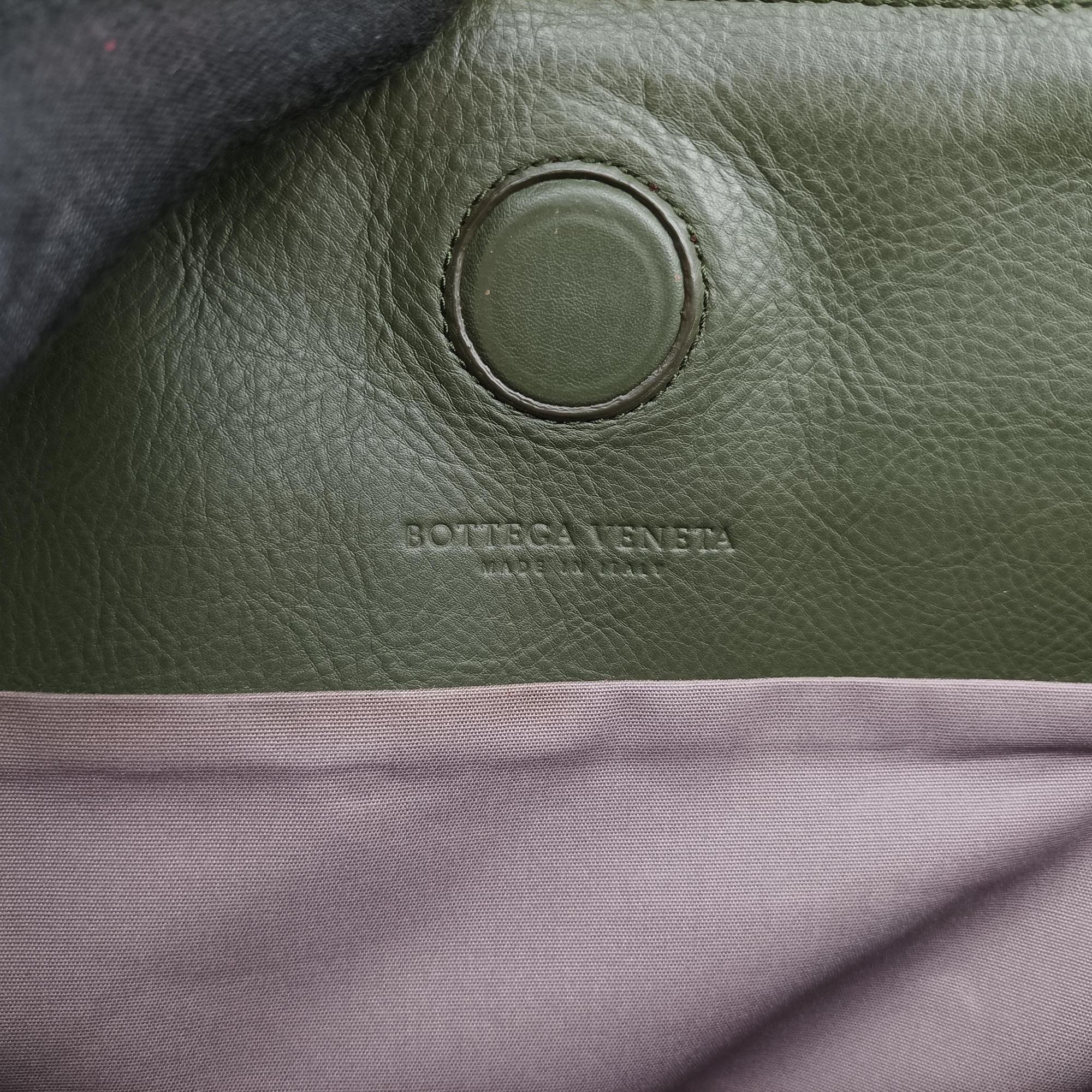 Intrecciato Green Leather B04809852Eイントレチャート グリーン レザー B04809852E