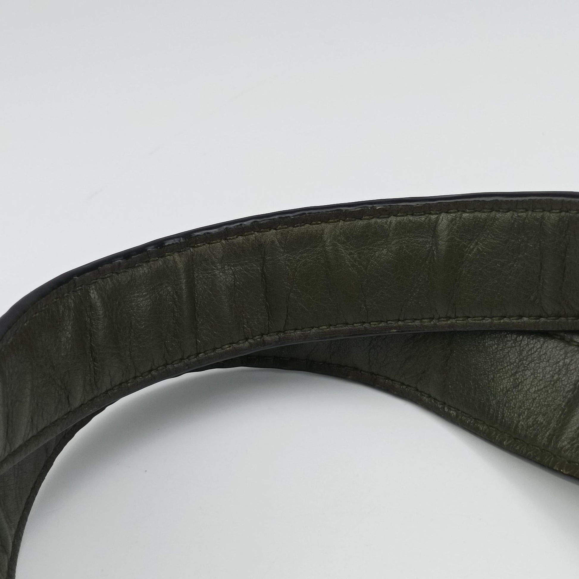 Intrecciato Green Leather B04809852Eイントレチャート グリーン レザー B04809852E