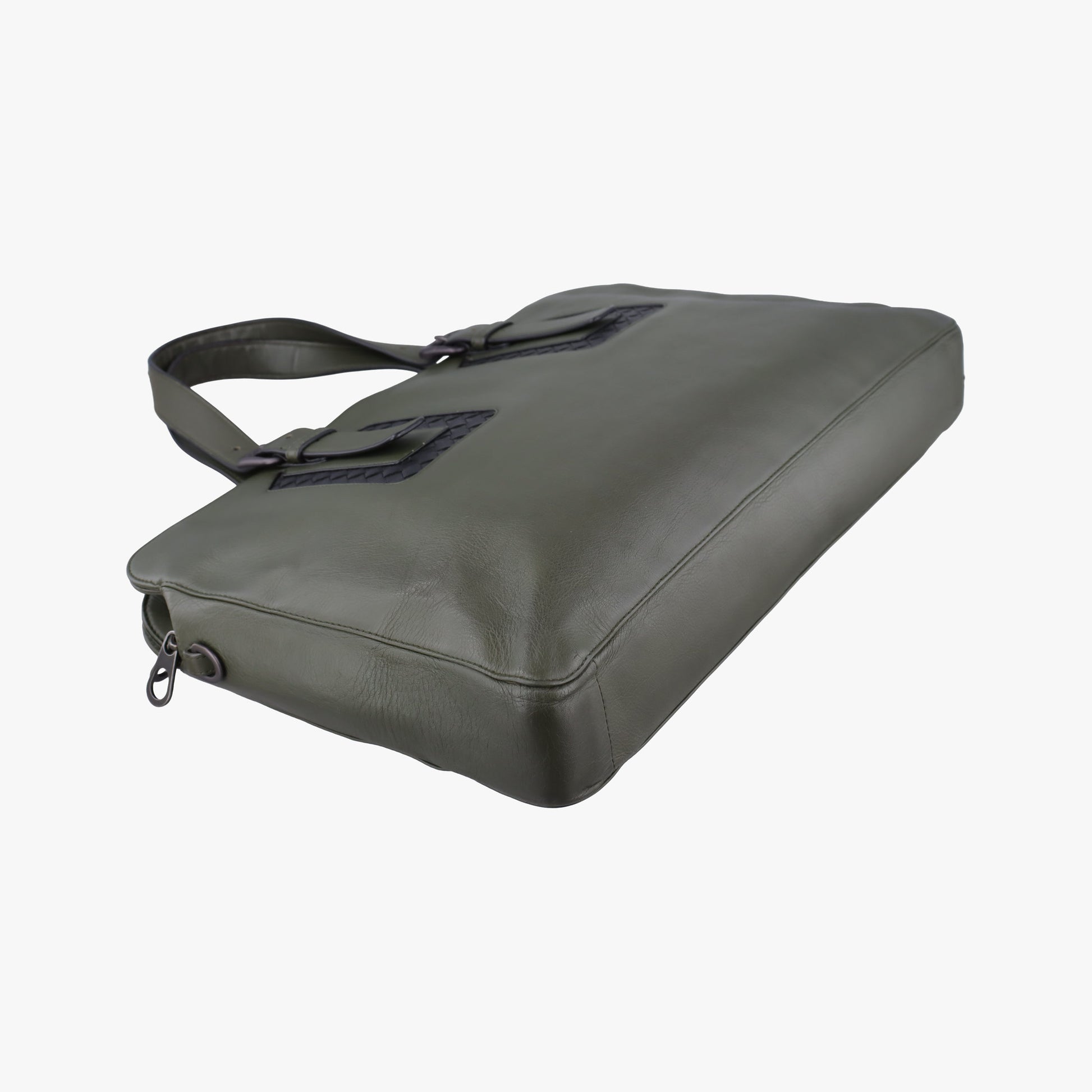 Intrecciato Green Leather B04809852Eイントレチャート グリーン レザー B04809852E