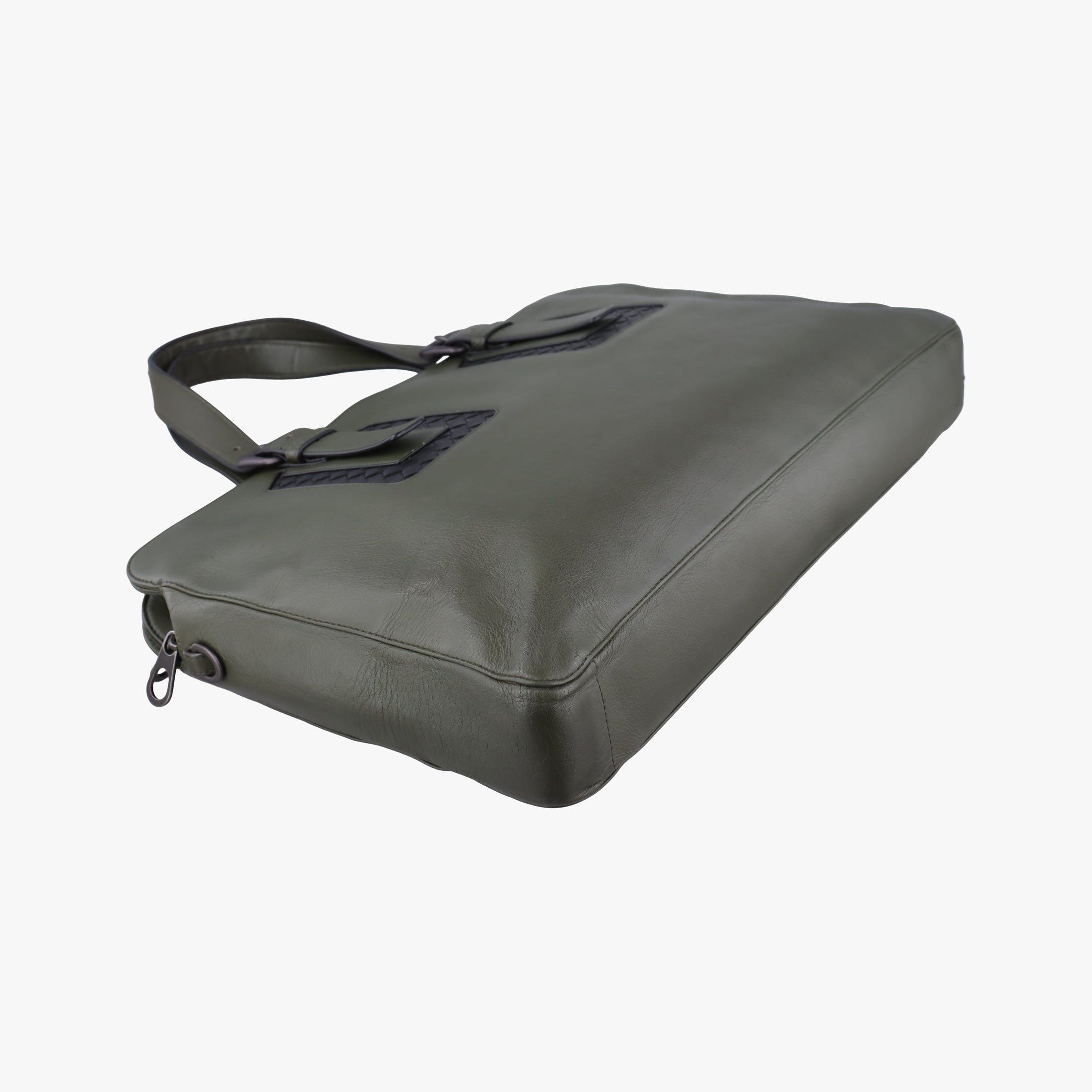 Intrecciato Green Leather B04809852Eイントレチャート グリーン レザー B04809852E