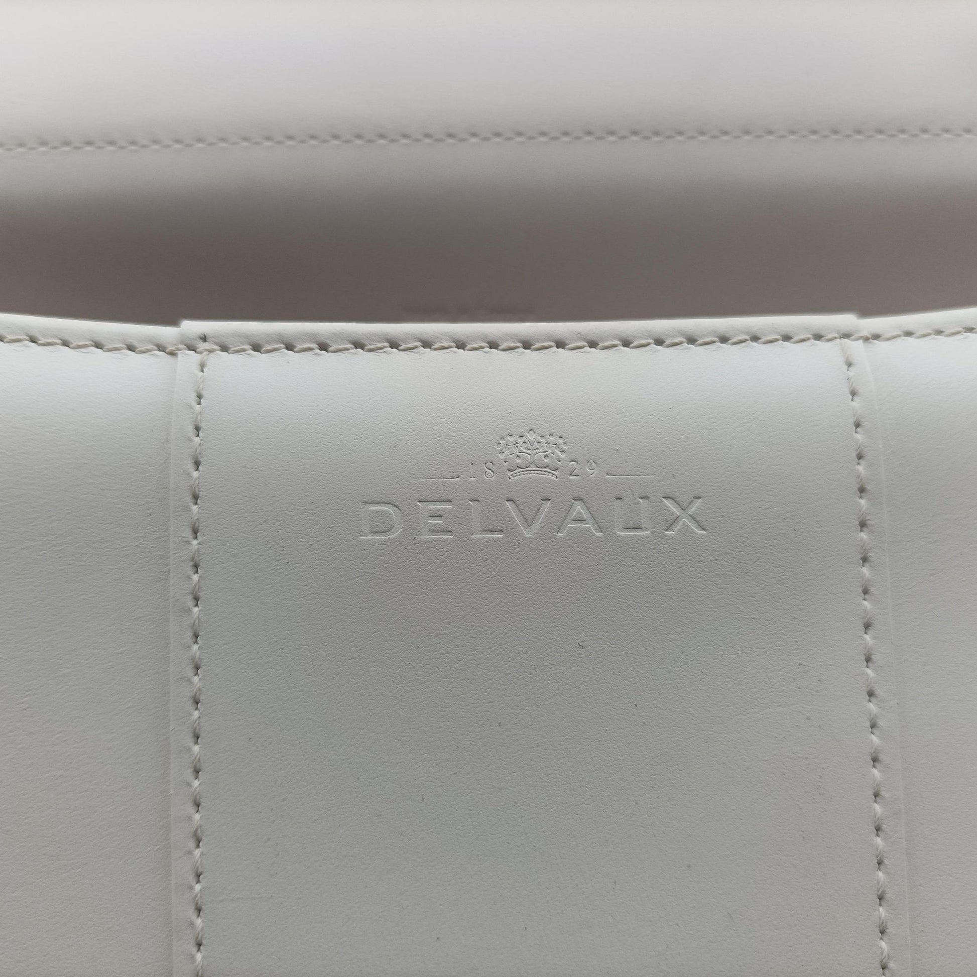 Brillant White Leather KO3Aブリヨン ホワイト レザー KO3A