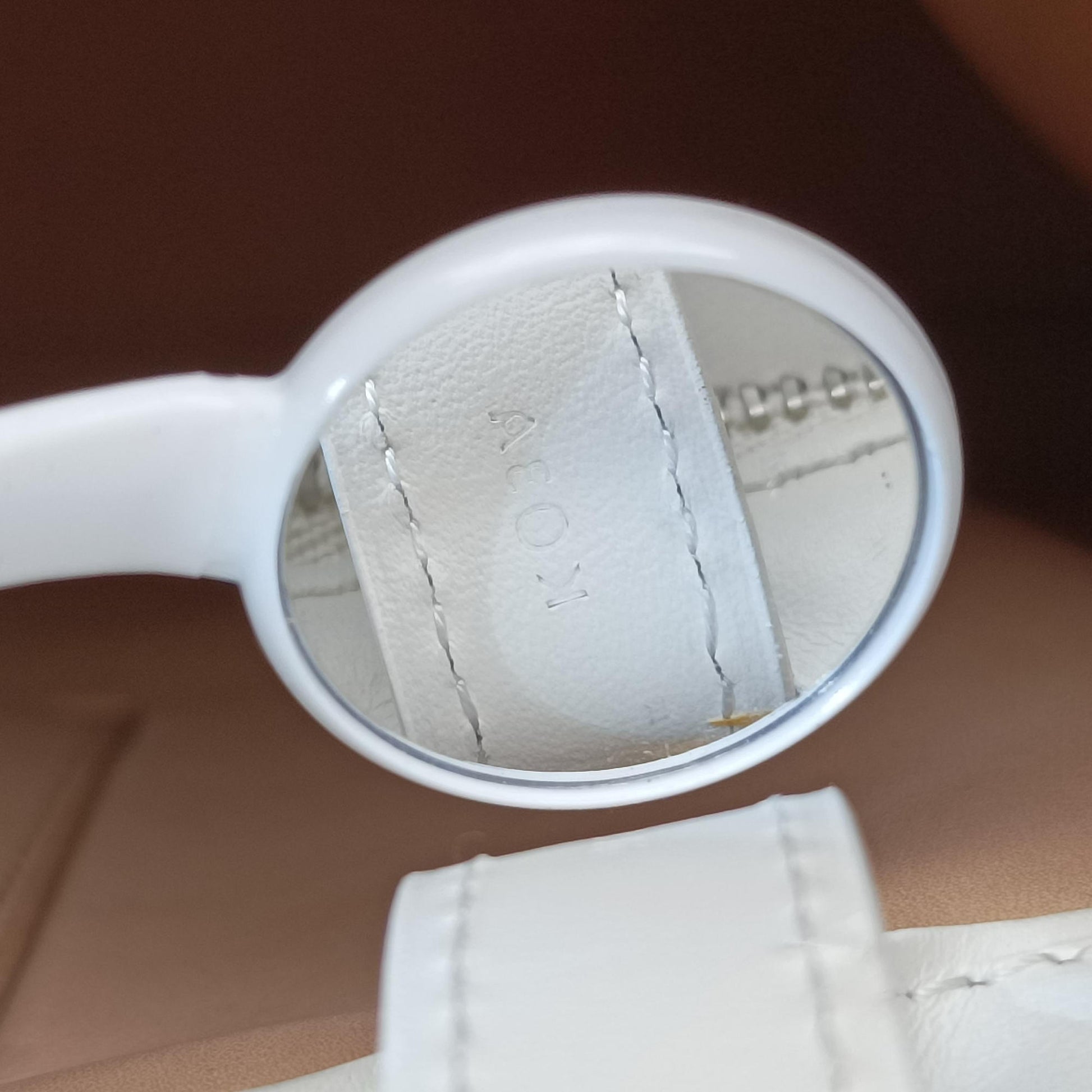 Brillant White Leather KO3Aブリヨン ホワイト レザー KO3A