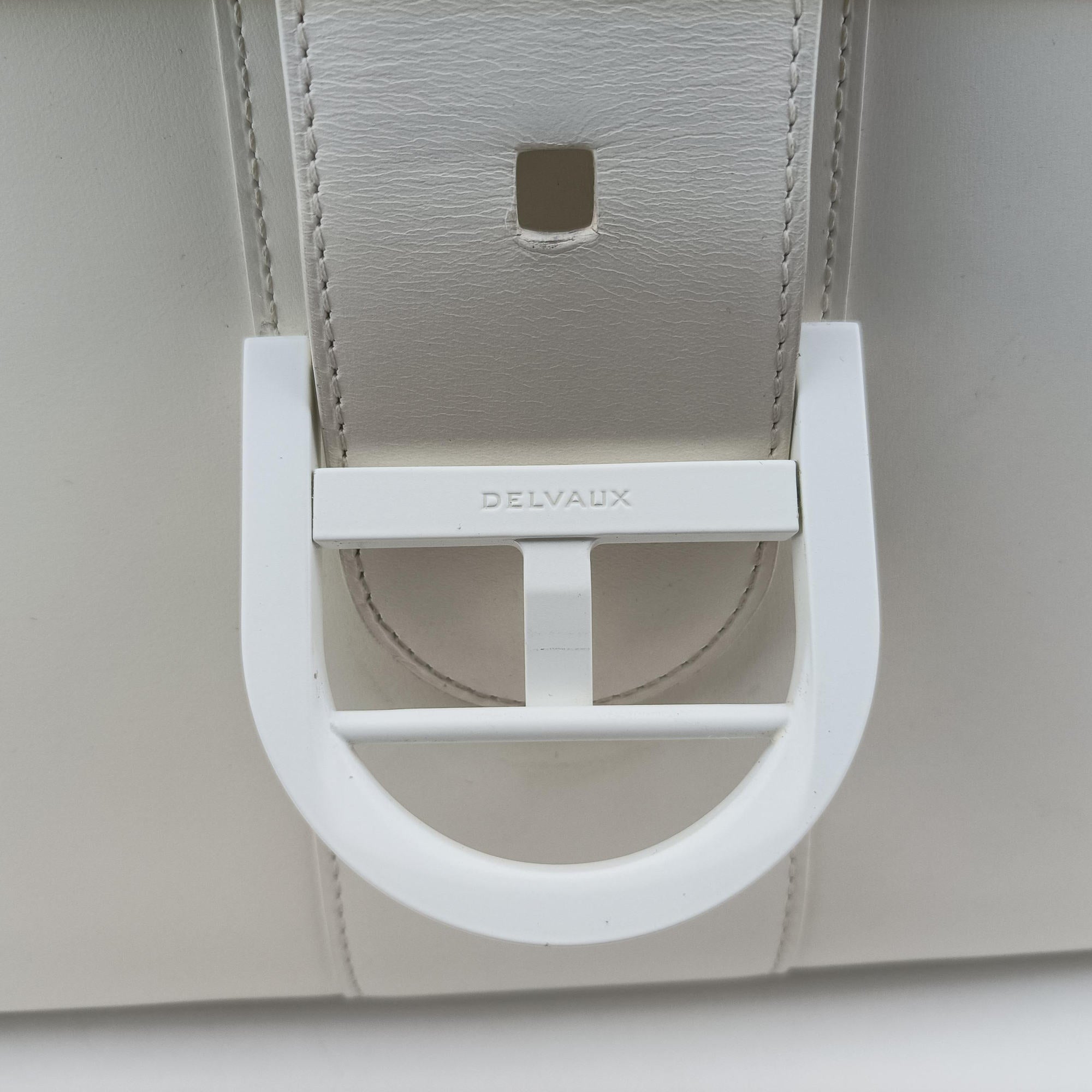 Brillant White Leather KO3Aブリヨン ホワイト レザー KO3A
