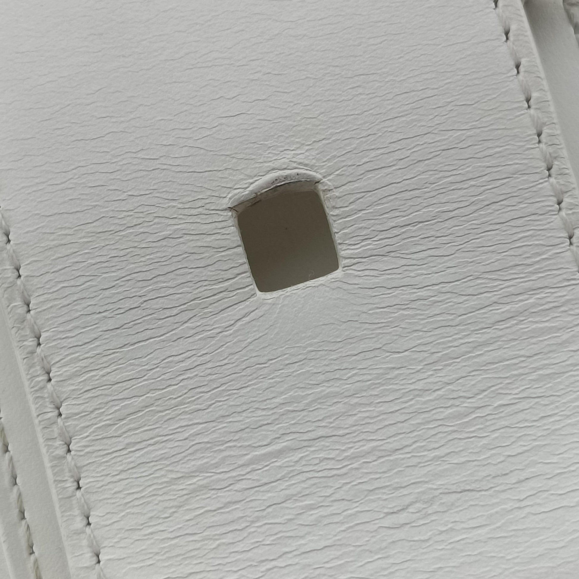 Brillant White Leather KO3Aブリヨン ホワイト レザー KO3A
