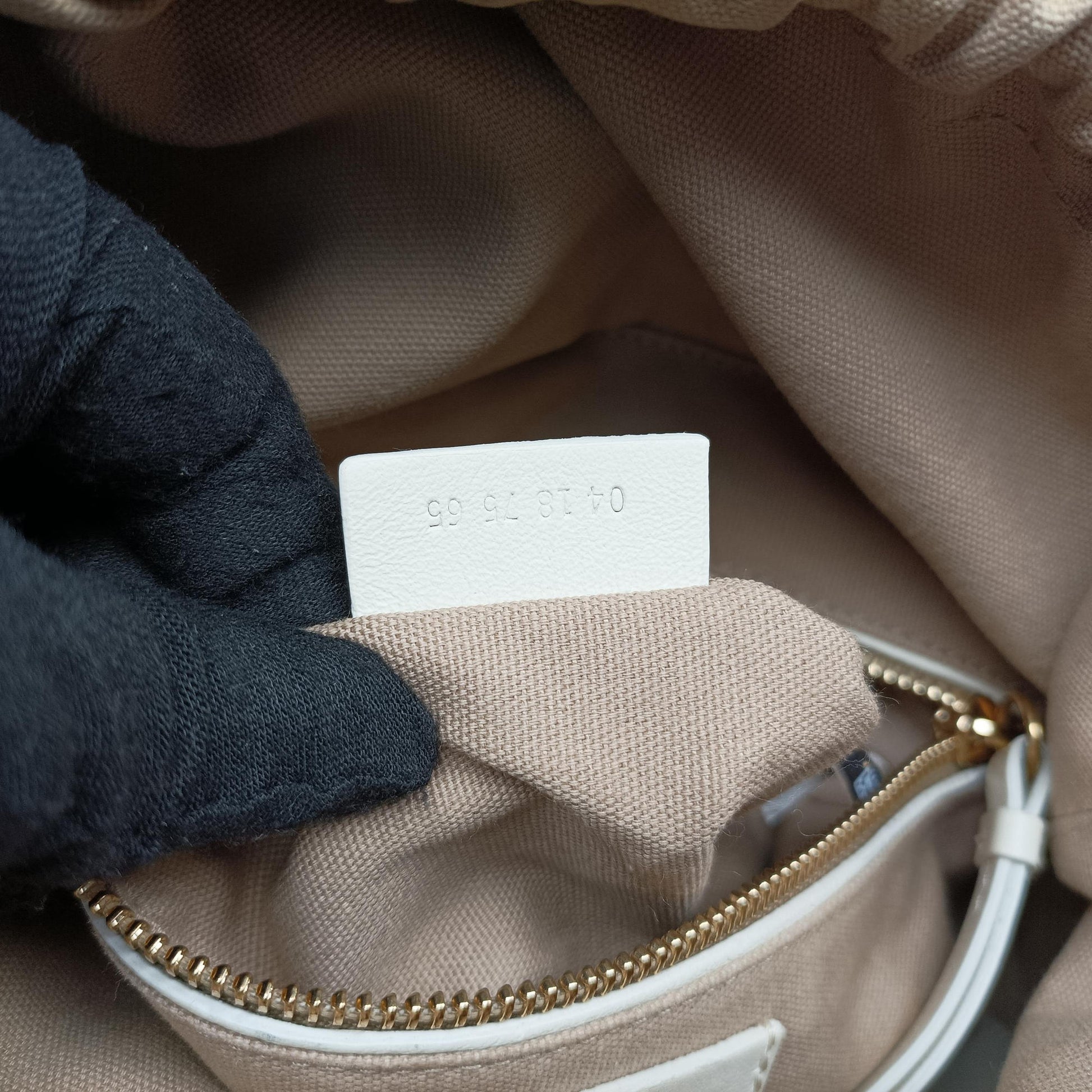 ROY White Leather 04 18 75 65ロイ ホワイト レザー 04 18 75 65