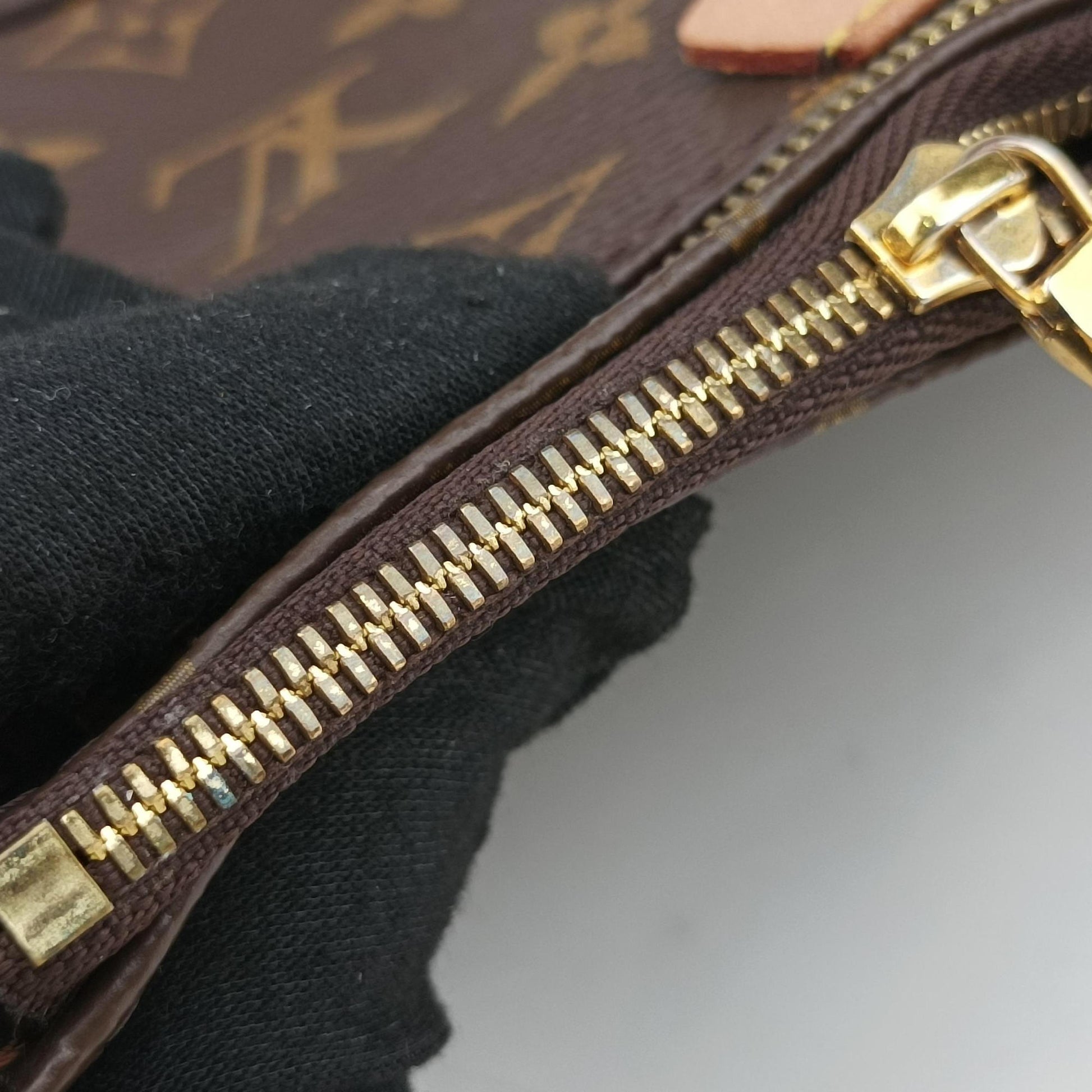 MULTI POCHETTE ACCESSOIRES MARRON×ROSE CLAIRE Monogram Canvas M44840 TA2260ミュルティポシェットアクセソワール マロン×ローズ クレール モノグラムキャンバス M44840 TA2260