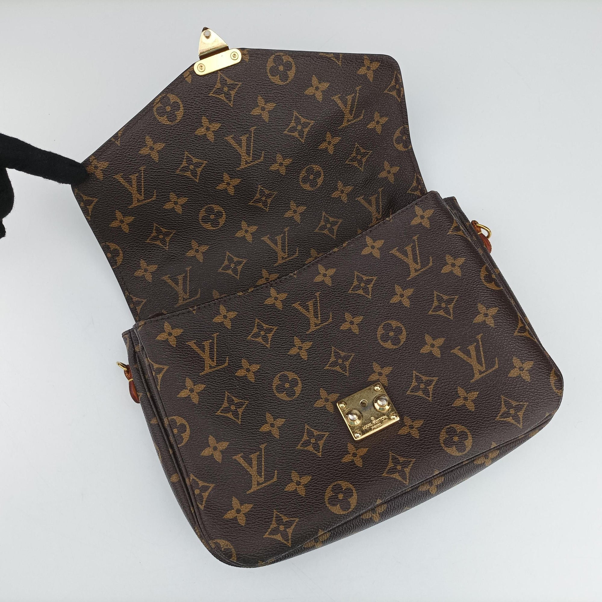 Pochette Metis MM Brown Monogram Canvas M44875 SR0127ポシェットメティスMM モノグラム/ブラウン モノグラムキャンバス M44875 SR0127