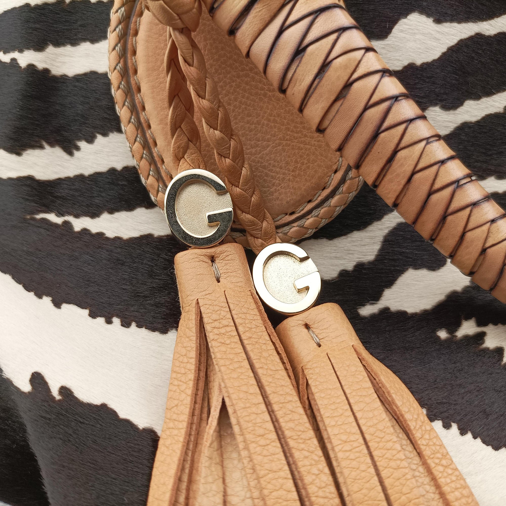 Zebra Printed Marrakech Black×White×Beige ponyhair 257023 C010327055ゼブラプリントマラケシュ ブラック×ホワイト×ベージュ ハラコ 257023 C010327055