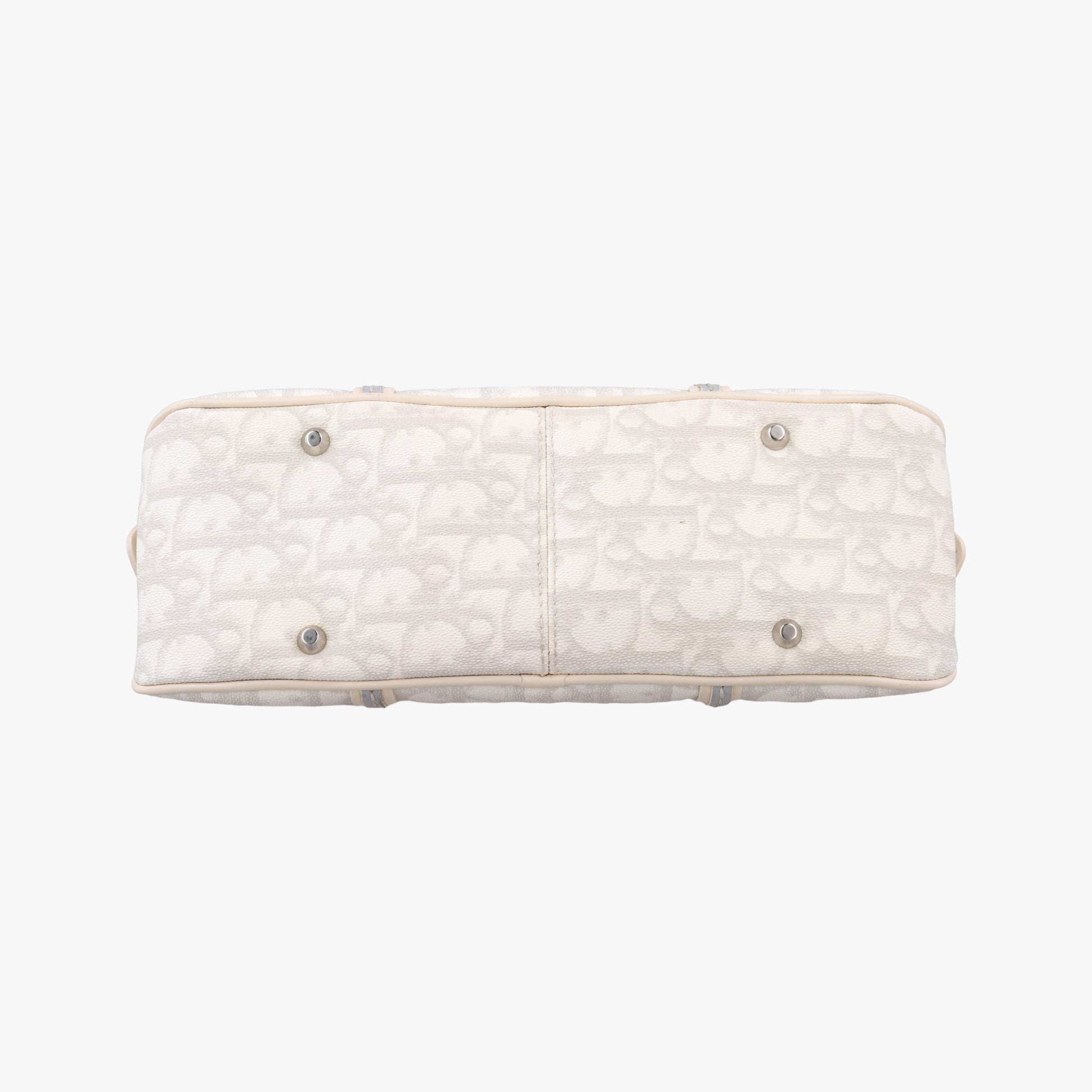 Trotter Romantic Chain Heart White pvc coated canvas 02-BO-0097トロッター ロマンティック チェーン ハート ホワイト pvcコーティングキャンバス 02-BO-0097
