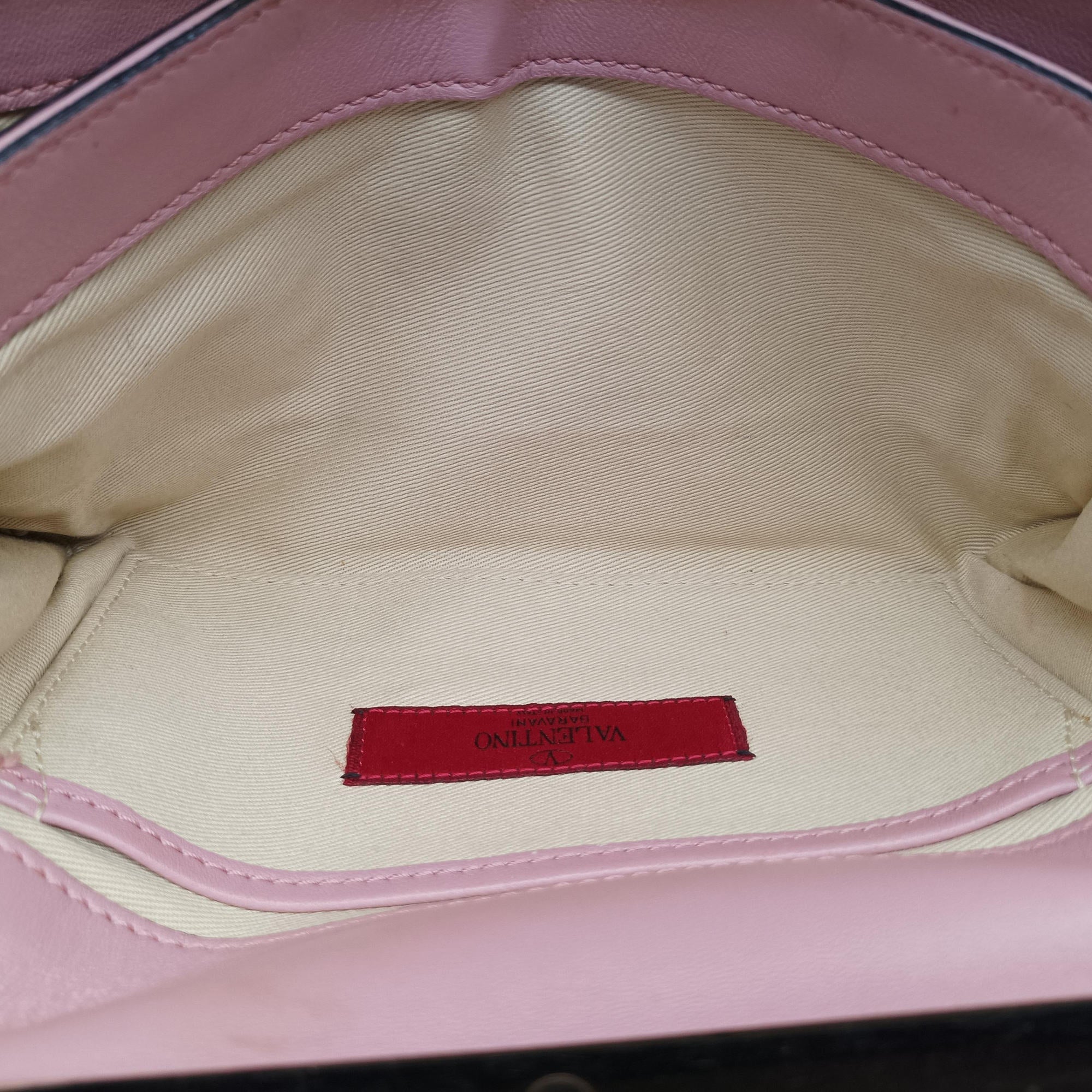 Rockstud Va Va Voom  Pink Leather BUF9751ロックスタッズ ヴァ ヴァ ヴーム ピンク レザー BUF9751