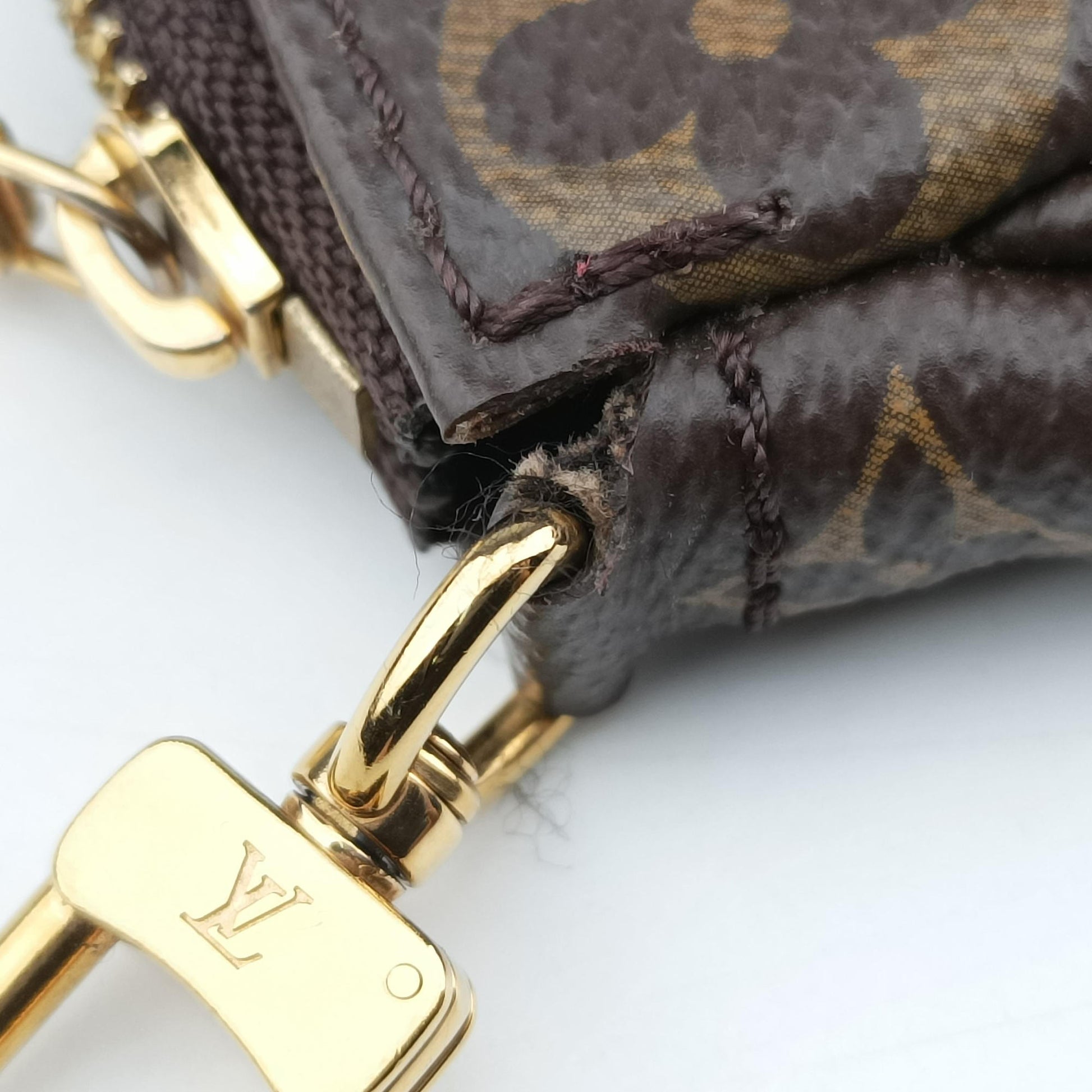 MULTI POCHETTE ACCESSOIRES MARRON×khaki Monogram Canvas M44840 DR3260ミュルティポシェットアクセソワール マロン×カーキ モノグラムキャンバス M44840 DR3260