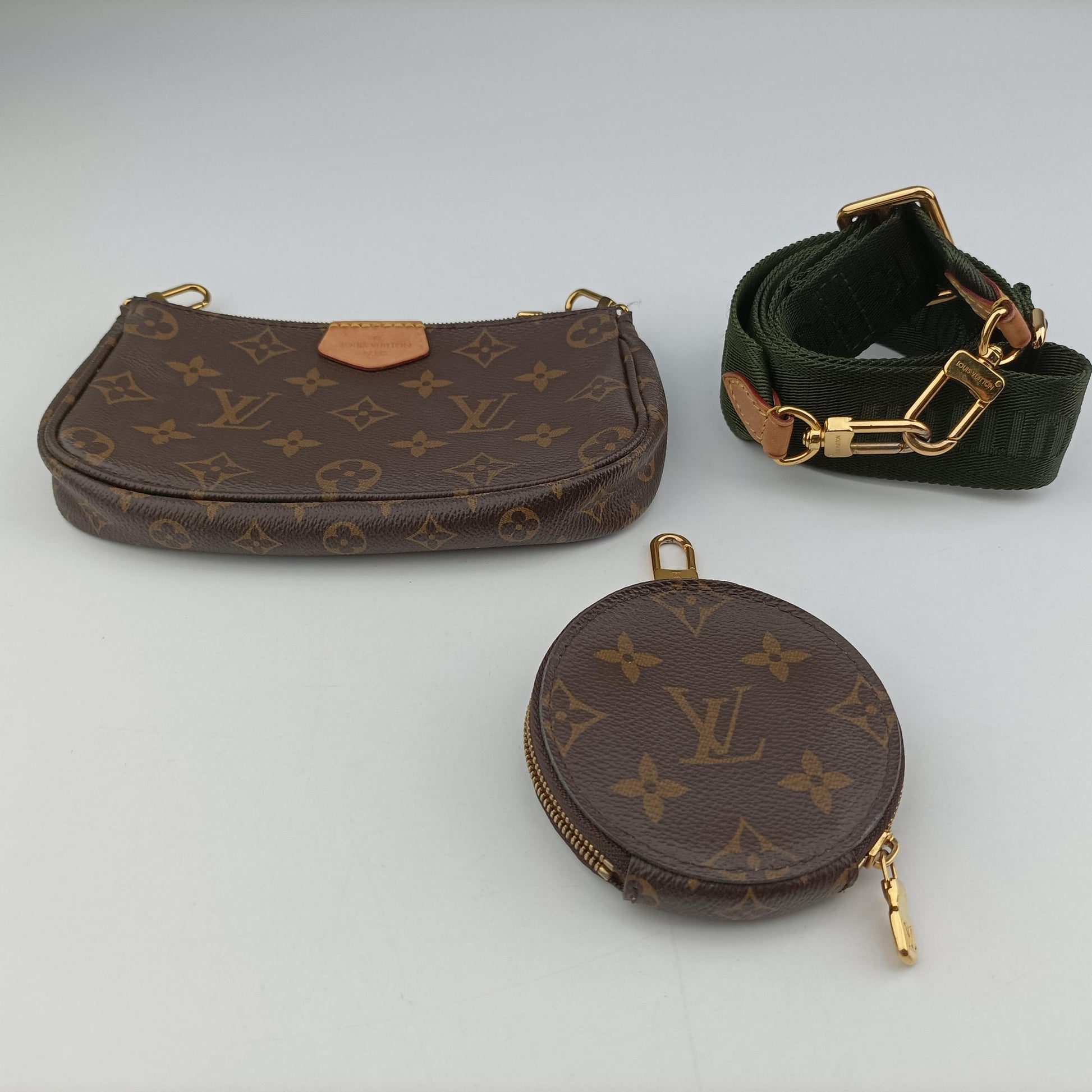 MULTI POCHETTE ACCESSOIRES MARRON×khaki Monogram Canvas M44840 DR3260ミュルティポシェットアクセソワール マロン×カーキ モノグラムキャンバス M44840 DR3260