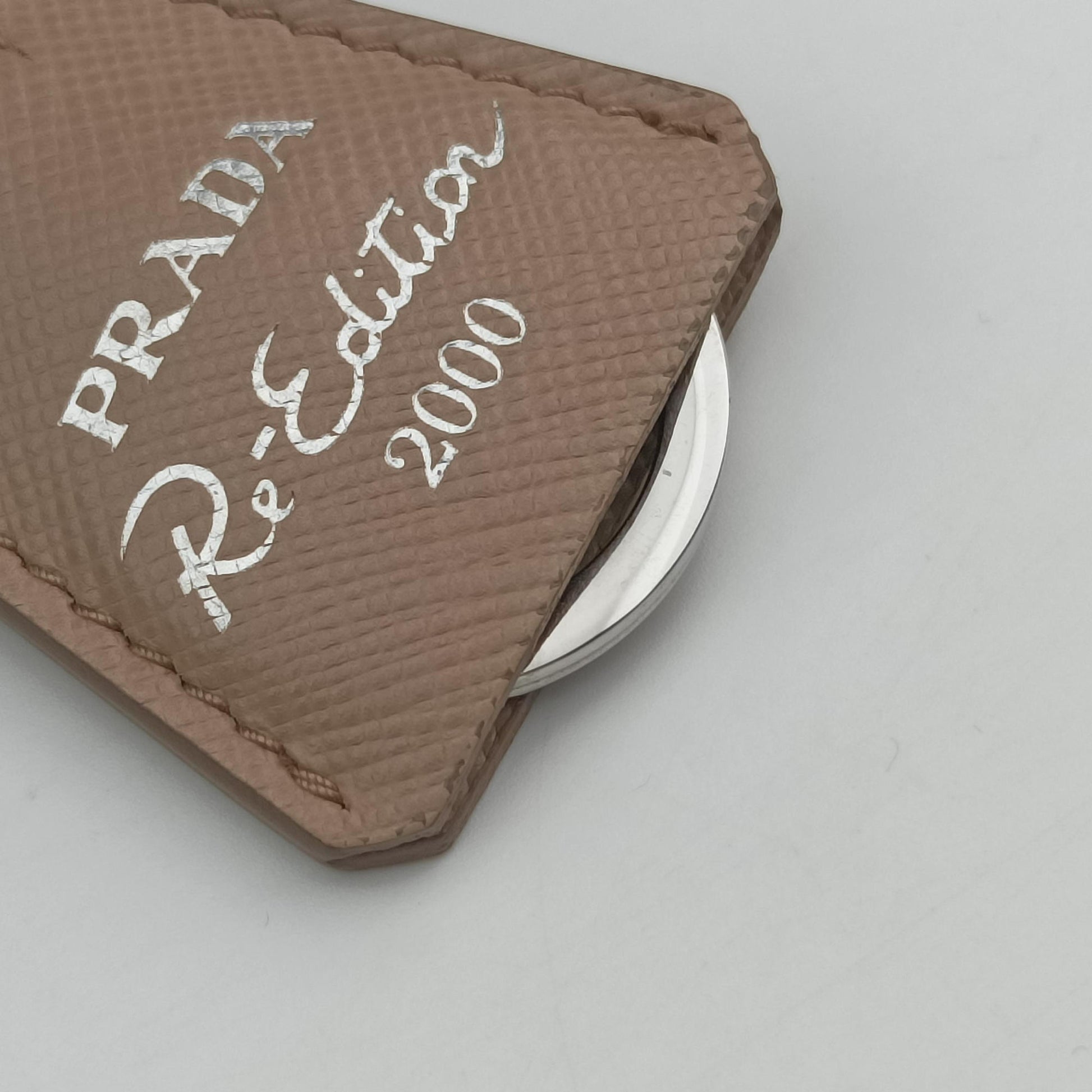 Re-Edition 2005 Re-Nylon Bag Beige nylon 1BH204 272 Xリ エディション 2005 リナイロンバッグ ベージュ ナイロン 1BH204 272 X