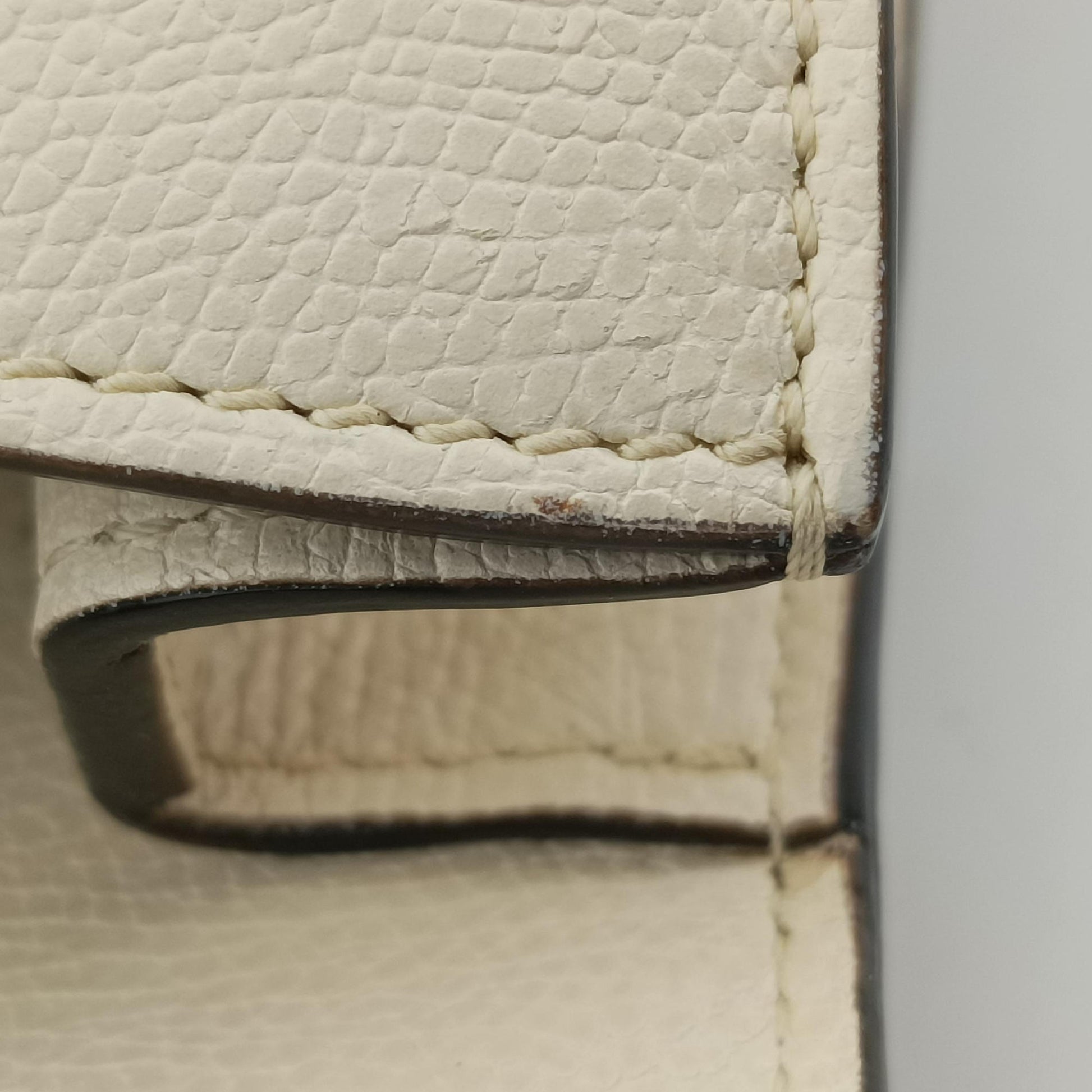 Iside Beige Calfskin N 432974イジィデ ベージュ カーフスキン N 432974