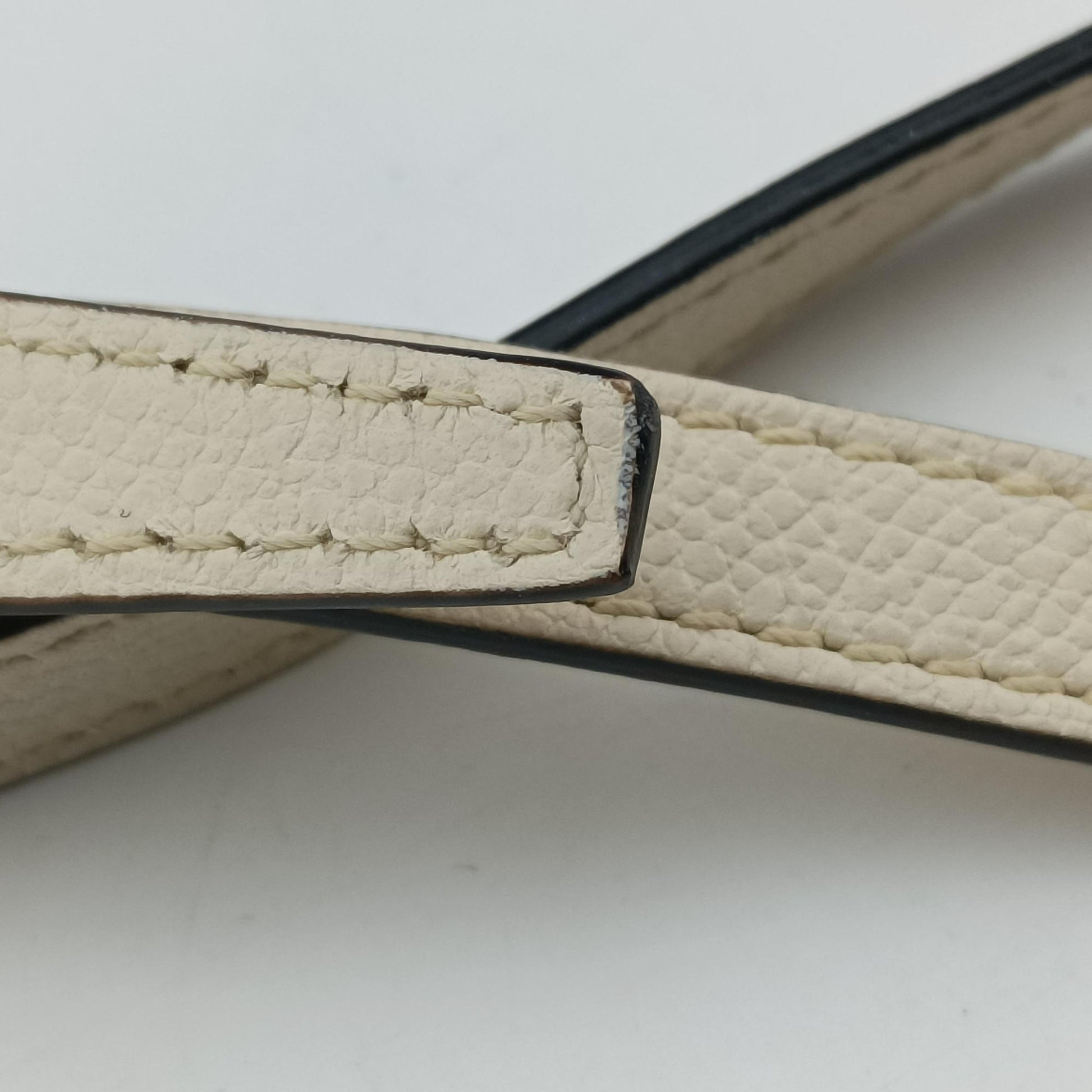 Iside Beige Calfskin N 432974イジィデ ベージュ カーフスキン N 432974