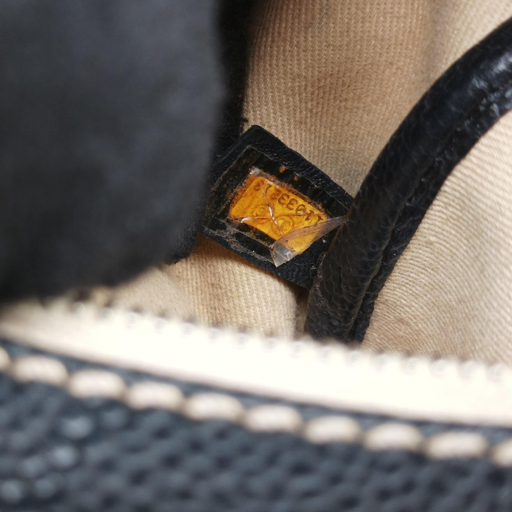 31 Rue Cambon Graffiti Mini Boston Beige × Black Coated Canvas 1103321331ルカンボン グラフィティ ミニボストン ベージュ × ブラック コーティングキャンバス 11033213