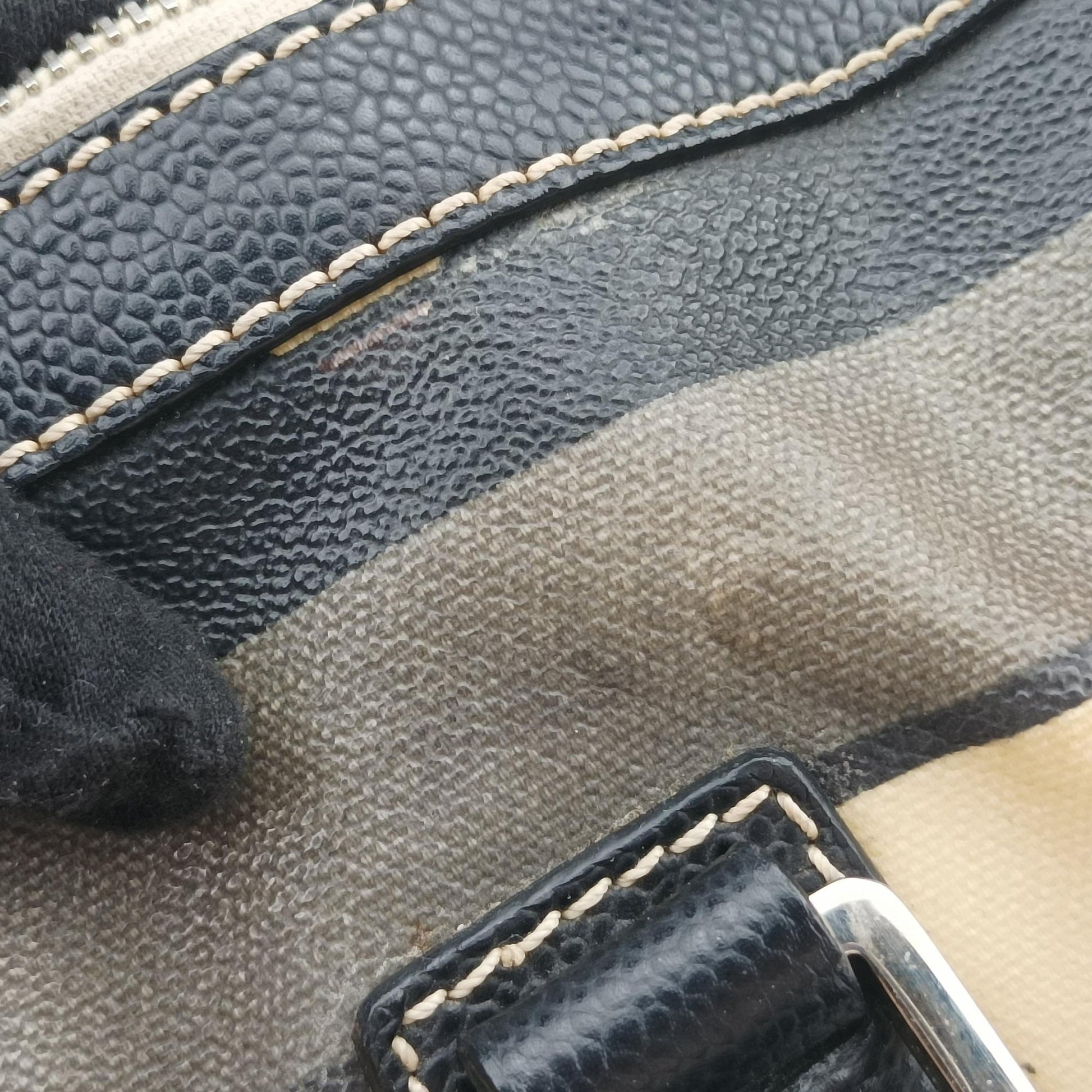 31 Rue Cambon Graffiti Mini Boston Beige × Black Coated Canvas 1103321331ルカンボン グラフィティ ミニボストン ベージュ × ブラック コーティングキャンバス 11033213