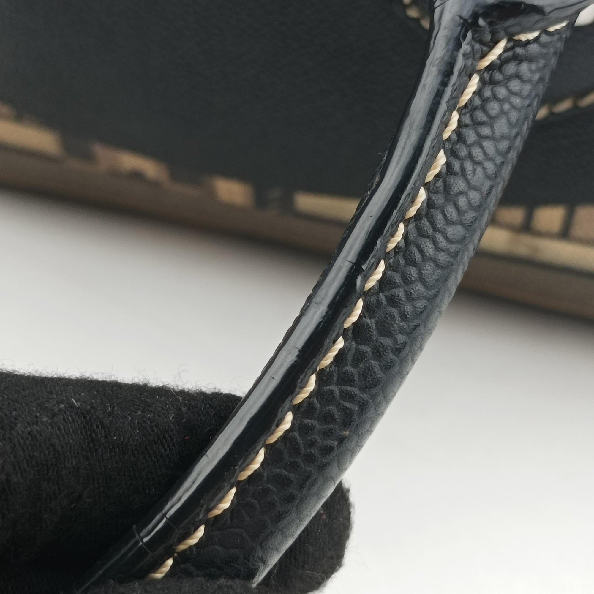 31 Rue Cambon Graffiti Mini Boston Beige × Black Coated Canvas 1103321331ルカンボン グラフィティ ミニボストン ベージュ × ブラック コーティングキャンバス 11033213