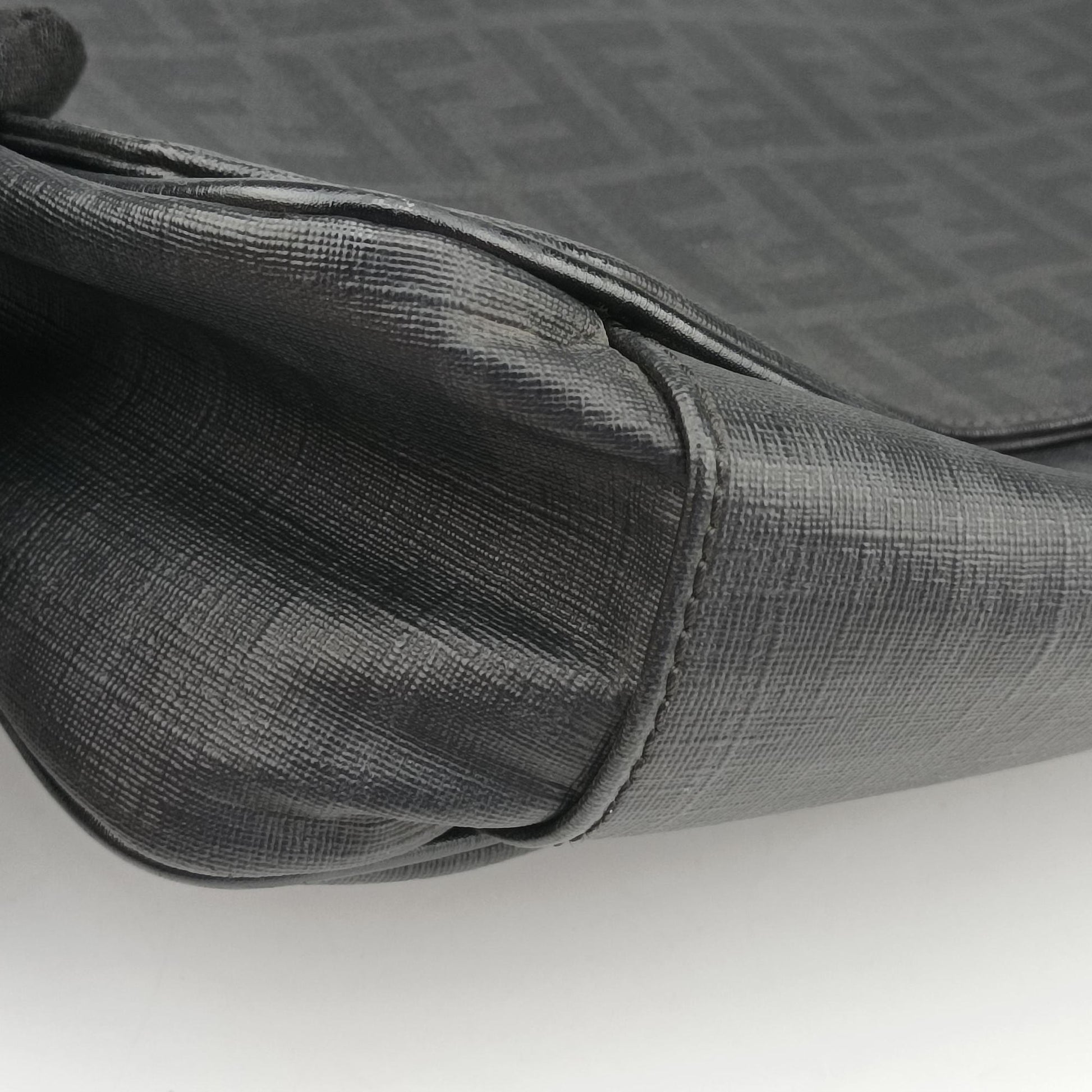 Zucca Grey leather 7VA195 7VA195/B0W 129/2305ズッカ グレー レザー 7VA195 7VA195/B0W 129/2305