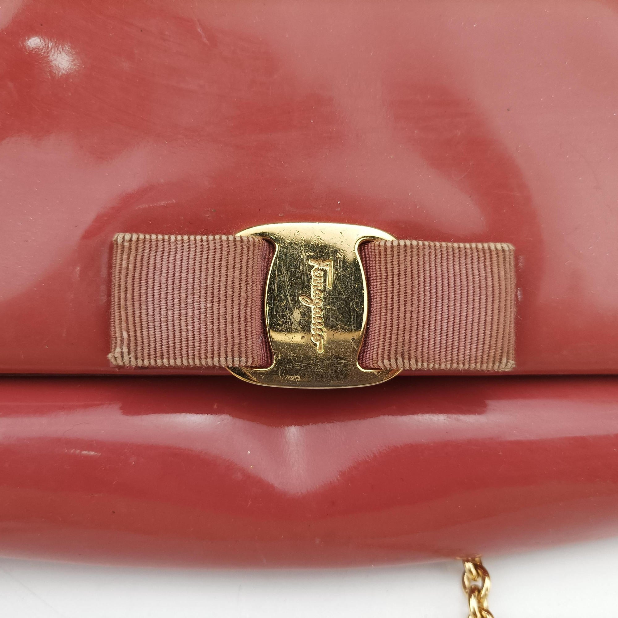 Ginny Vara Red Leather AU-22/B558ジニー ヴァラ レッド レザー AU-22/B558