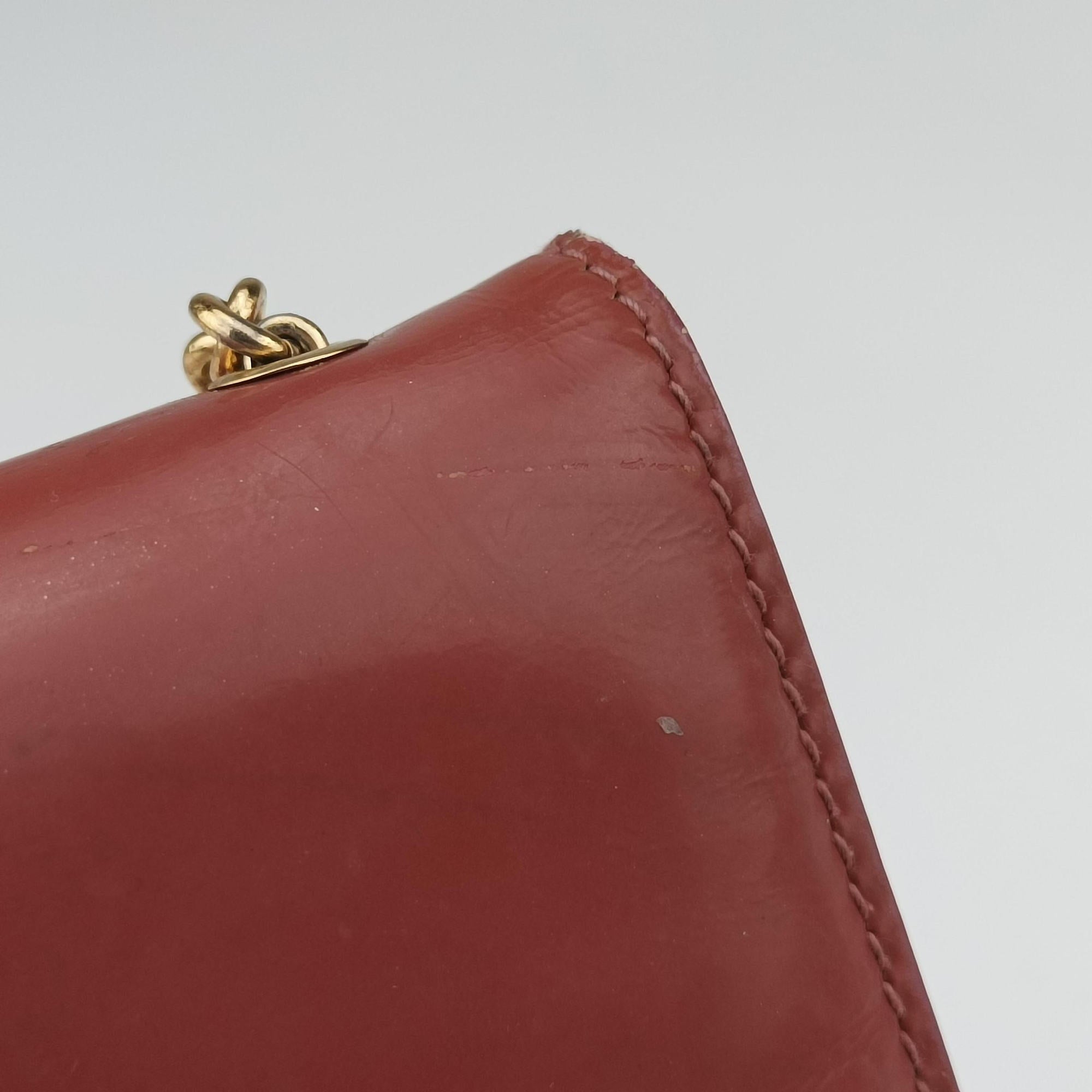 Ginny Vara Red Leather AU-22/B558ジニー ヴァラ レッド レザー AU-22/B558