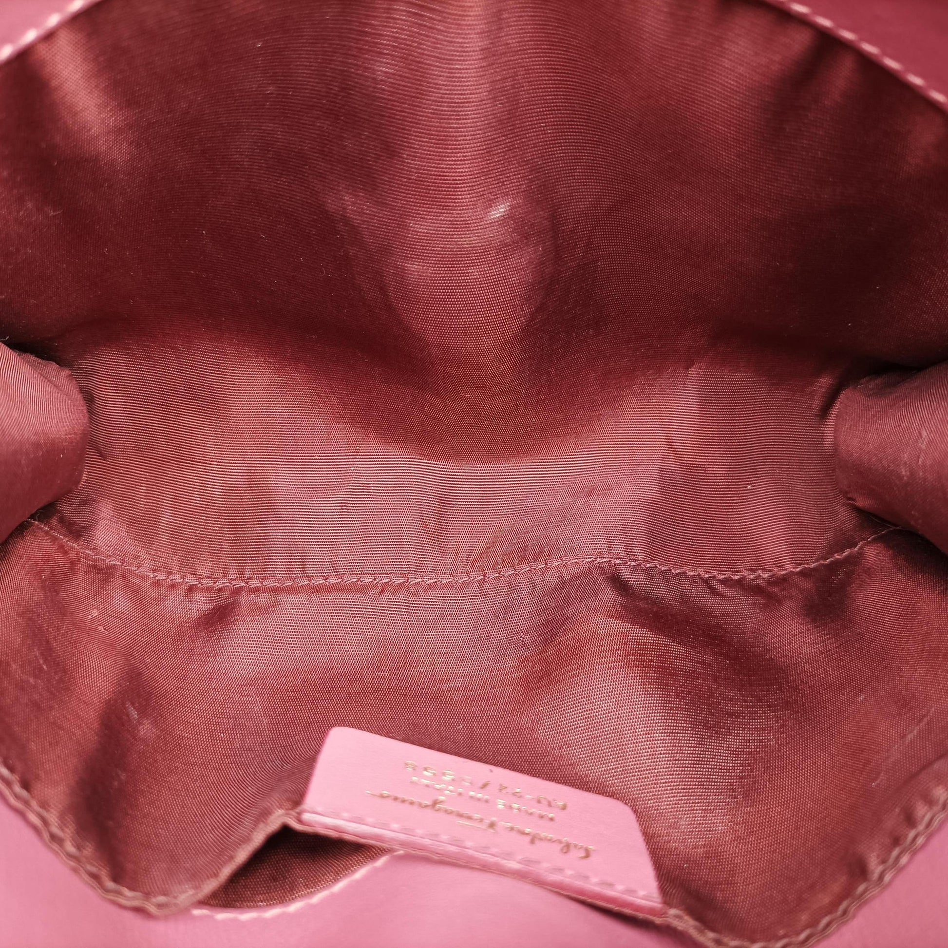 Ginny Vara Red Leather AU-22/B558ジニー ヴァラ レッド レザー AU-22/B558