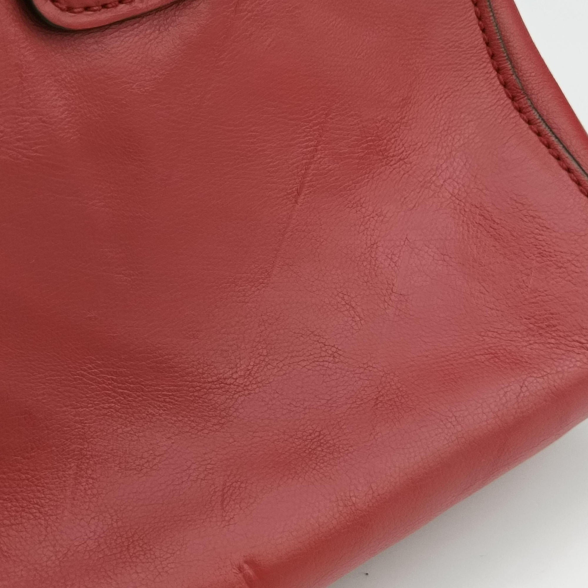 Twin Pocket Winged Tote Red Leather BN2619 117ツイン ポケット ウィング トート レッド レザー BN2619 117
