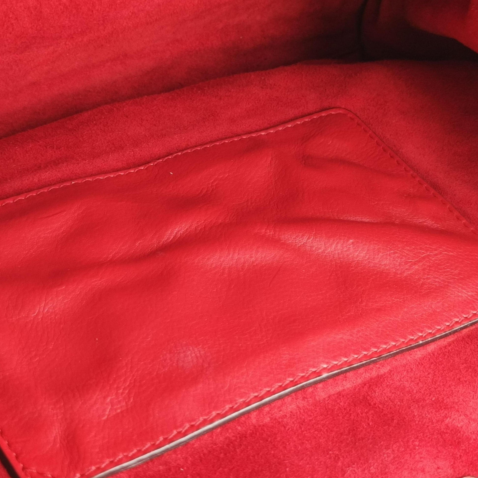 Twin Pocket Winged Tote Red Leather BN2619 117ツイン ポケット ウィング トート レッド レザー BN2619 117