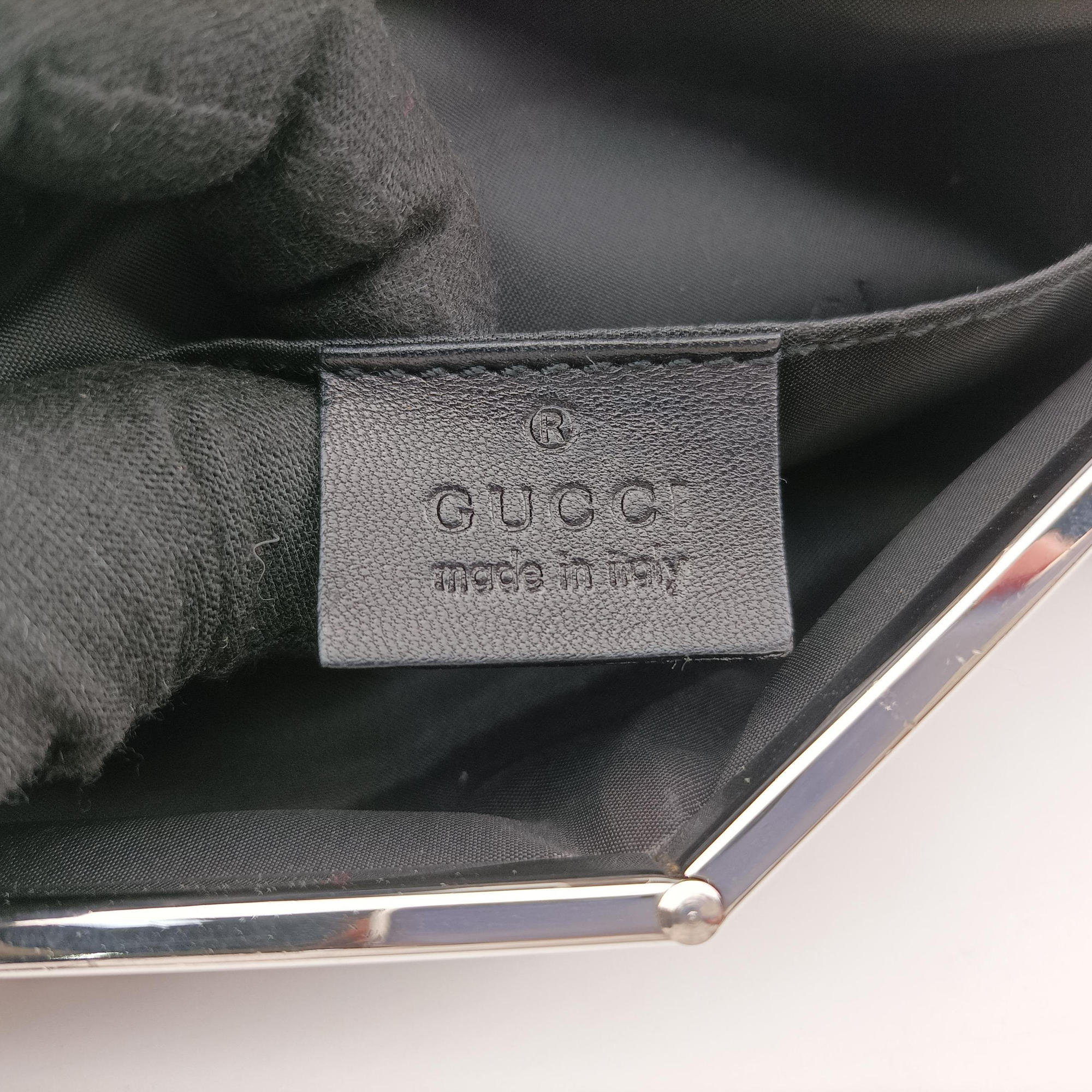 Vintage Glass Beaded Shimmering wavy pattern Florence Glass beads on satin 001432 ヴィンテージ ビーズ刺繍 ウェーブ柄 / 水紋柄 ガラスビーズ・サテン 001432 