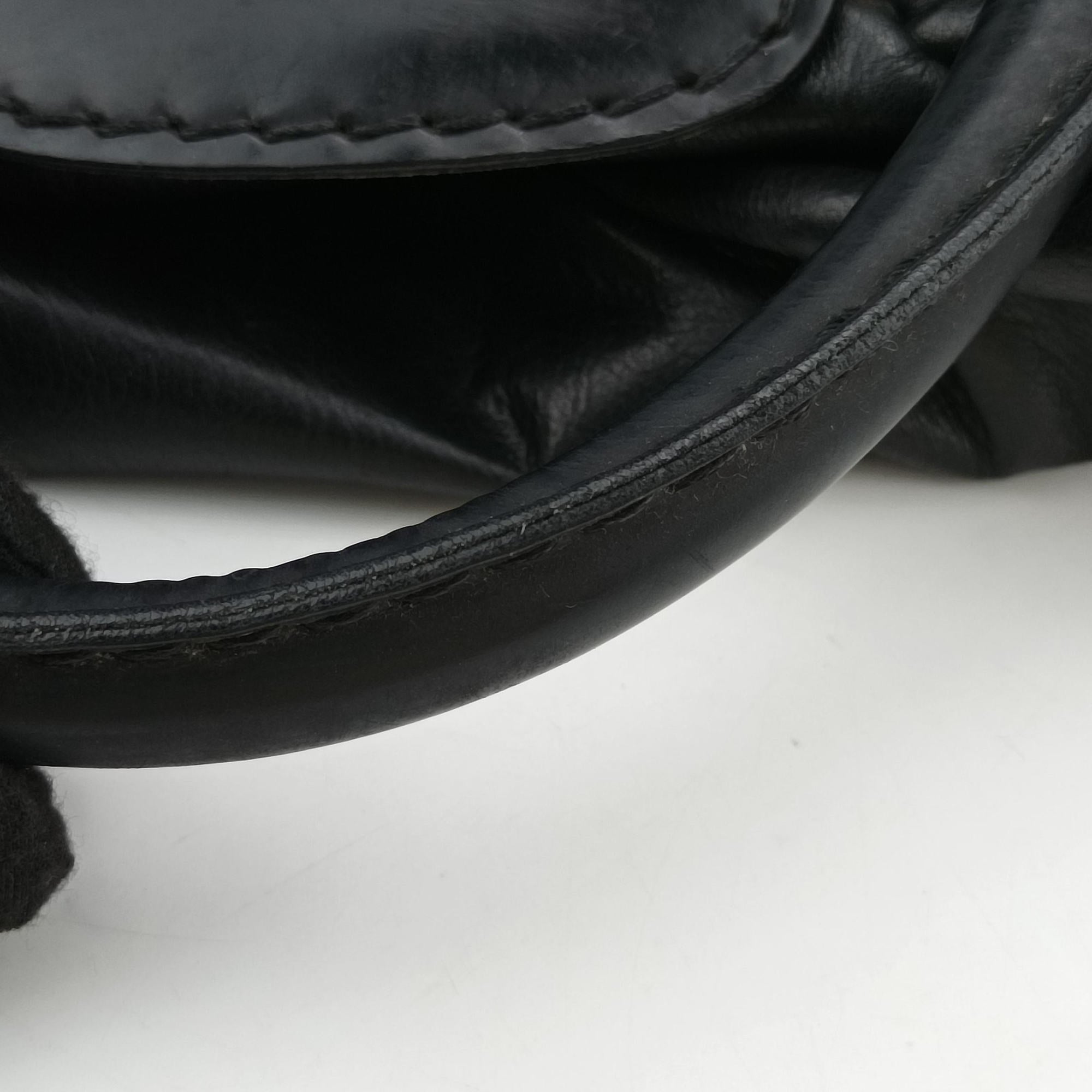Dialux Queen Large Black Leather 189881 G1509820ダイラックス クイーン ラージ ブラック レザー 189881 G1509820
