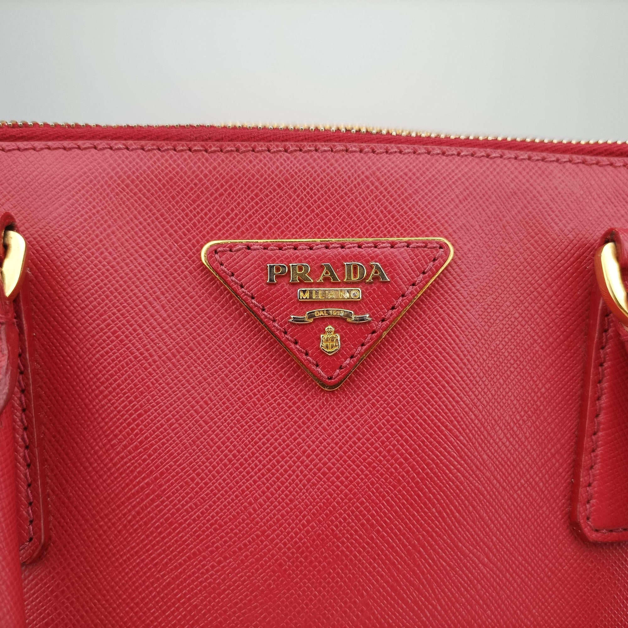Galleria Red SAFFIANO Leather BN1786 7 Lガレリア レッド サフィアーノレザー BN1786 7 L