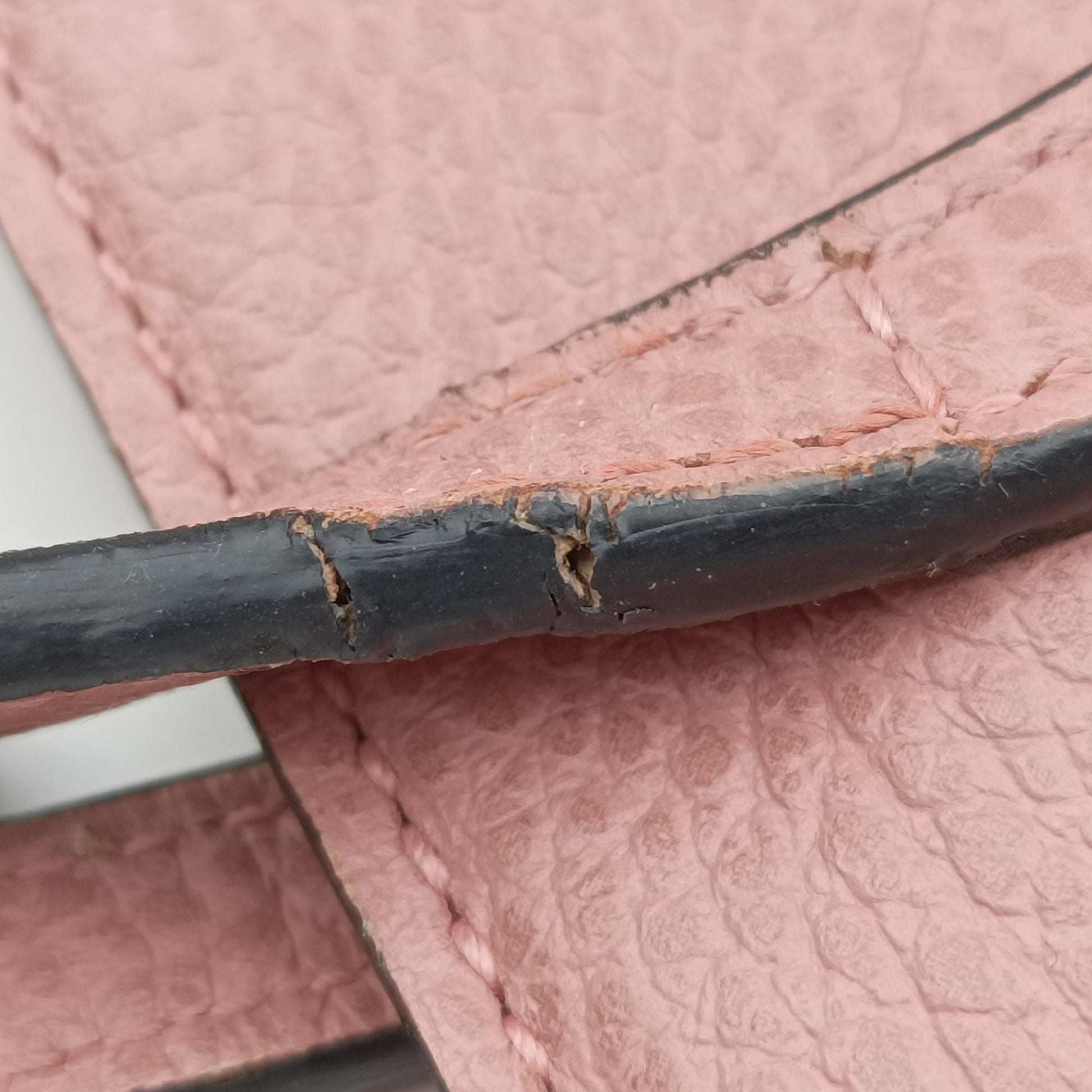 Swing Pink Leather 354408 E016674186スウィング ピンク レザー 354408 E016674186