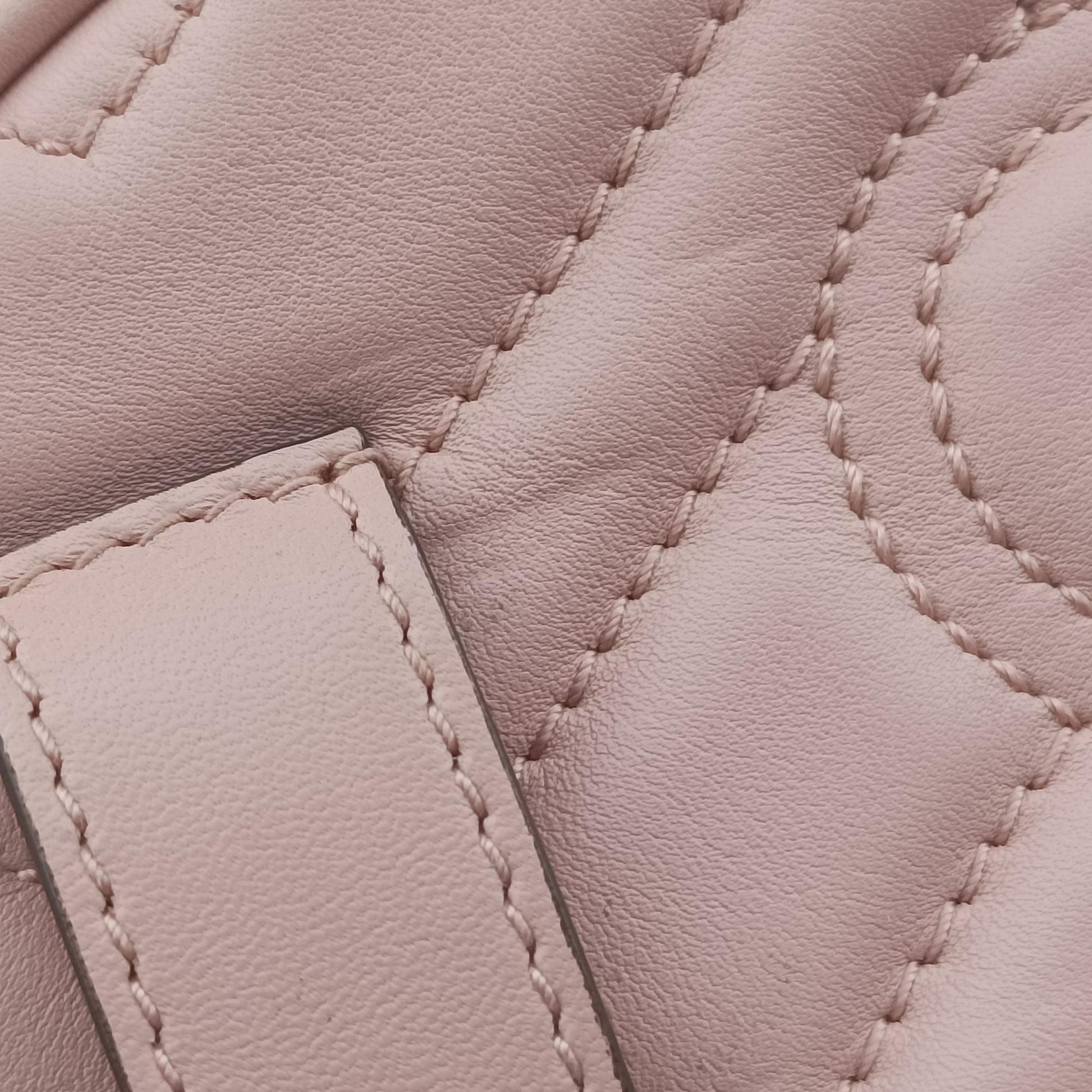 GG Marmont Pink Leather 476434 E022011870GGマーモント ピンク レザー 476434 E022011870