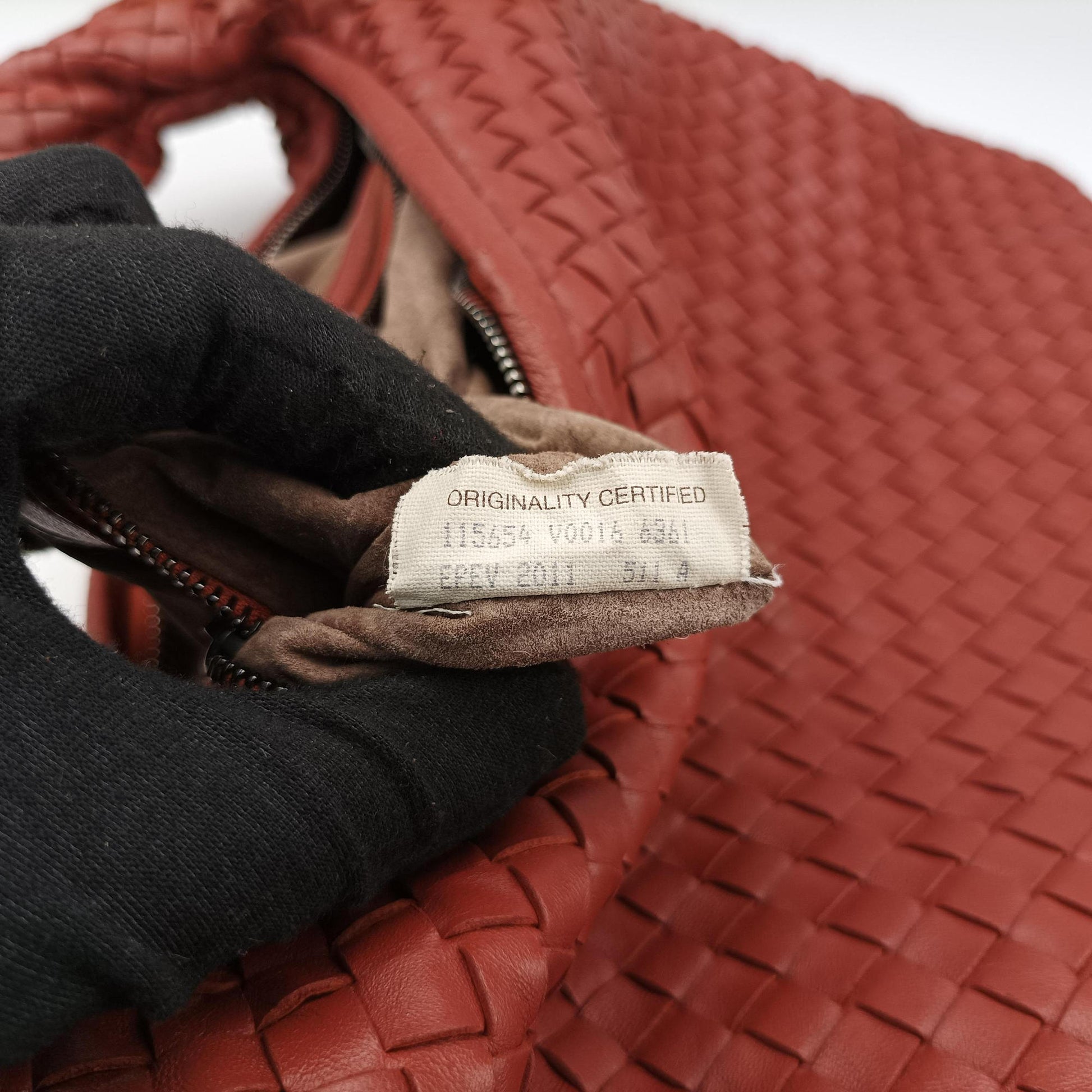 Intrecciato Red lambskin 115654 V0016 6361 EPEV 2011 511Aイントレチャート レッド ラムスキン 115654 V0016 6361 EPEV 2011 511A