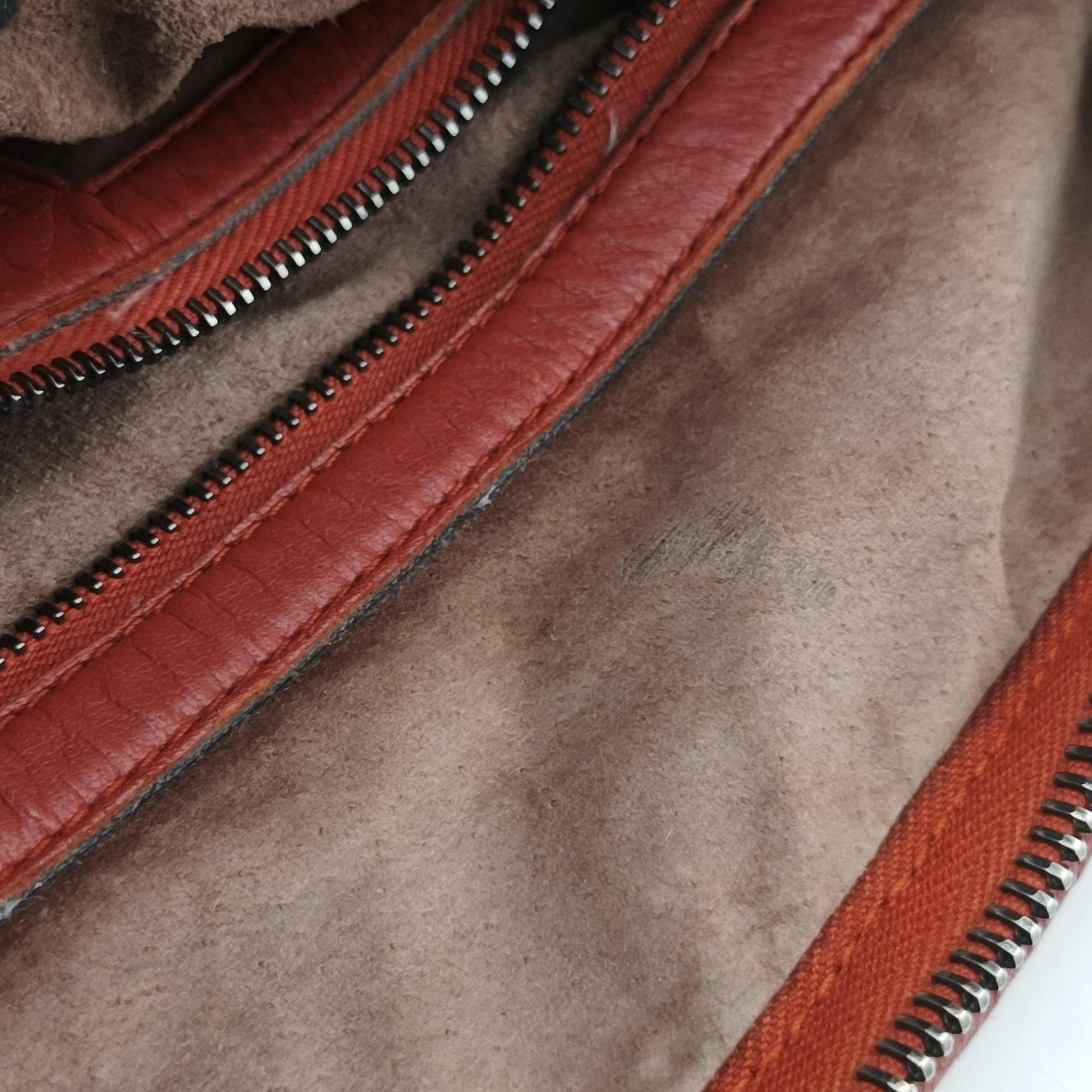Intrecciato Red lambskin 115654 V0016 6361 EPEV 2011 511Aイントレチャート レッド ラムスキン 115654 V0016 6361 EPEV 2011 511A