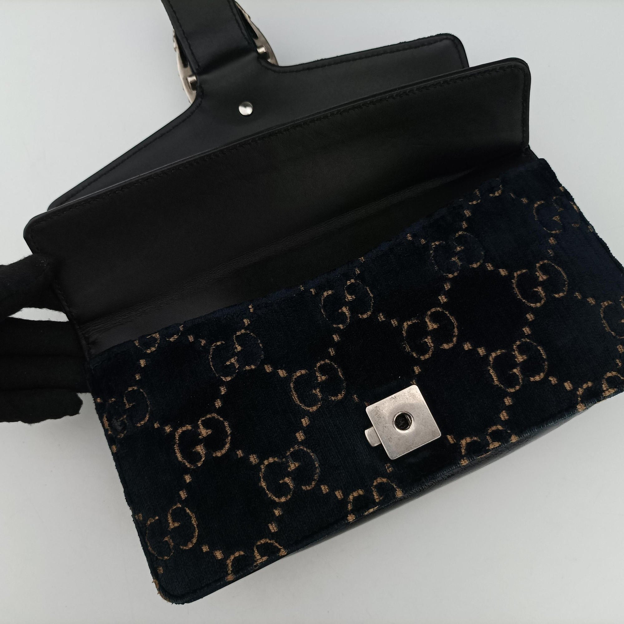 Dionysus Navy velour 499623 F025714819デュオニソス ネービー ベロア 499623 F025714819