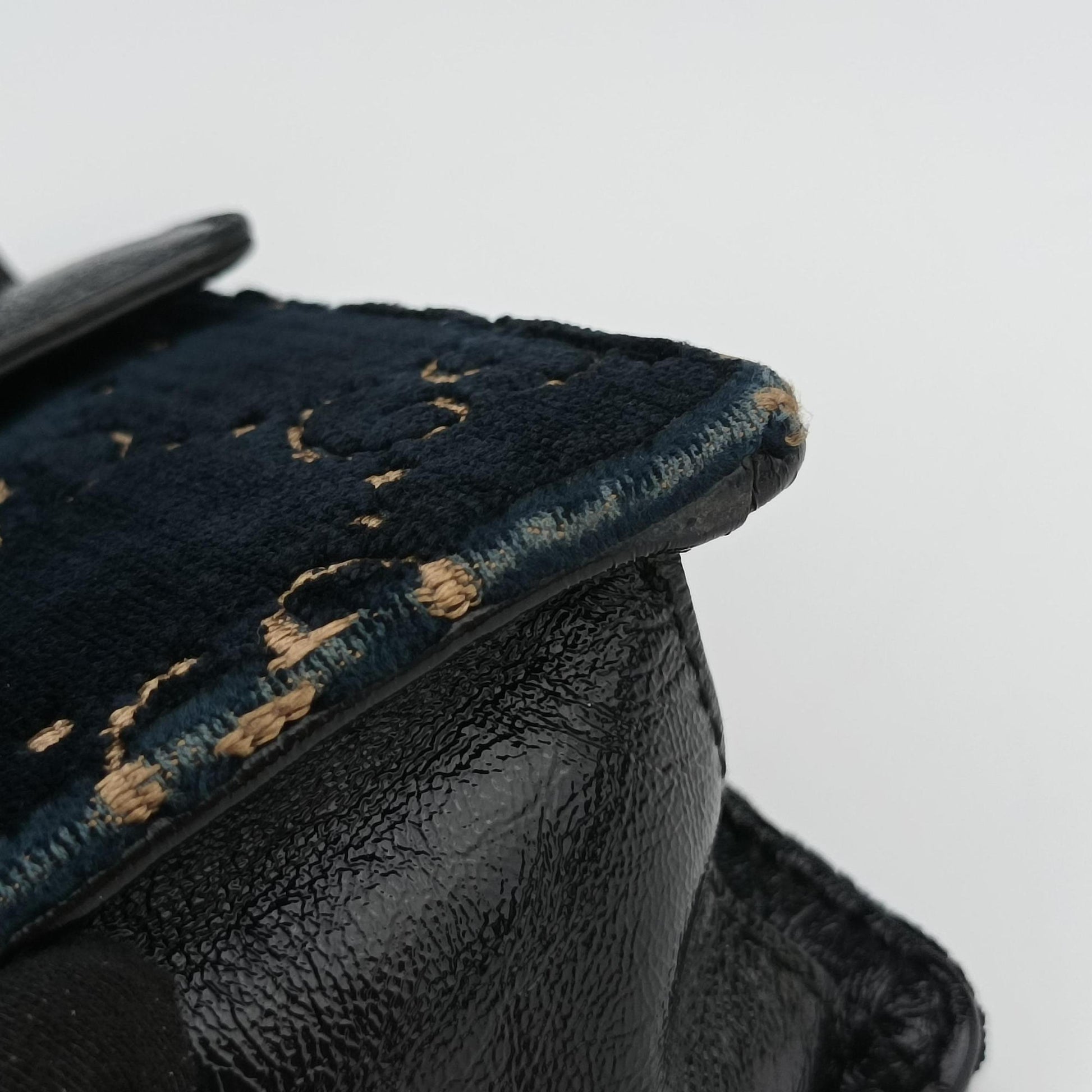 Dionysus Navy velour 499623 F025714819デュオニソス ネービー ベロア 499623 F025714819